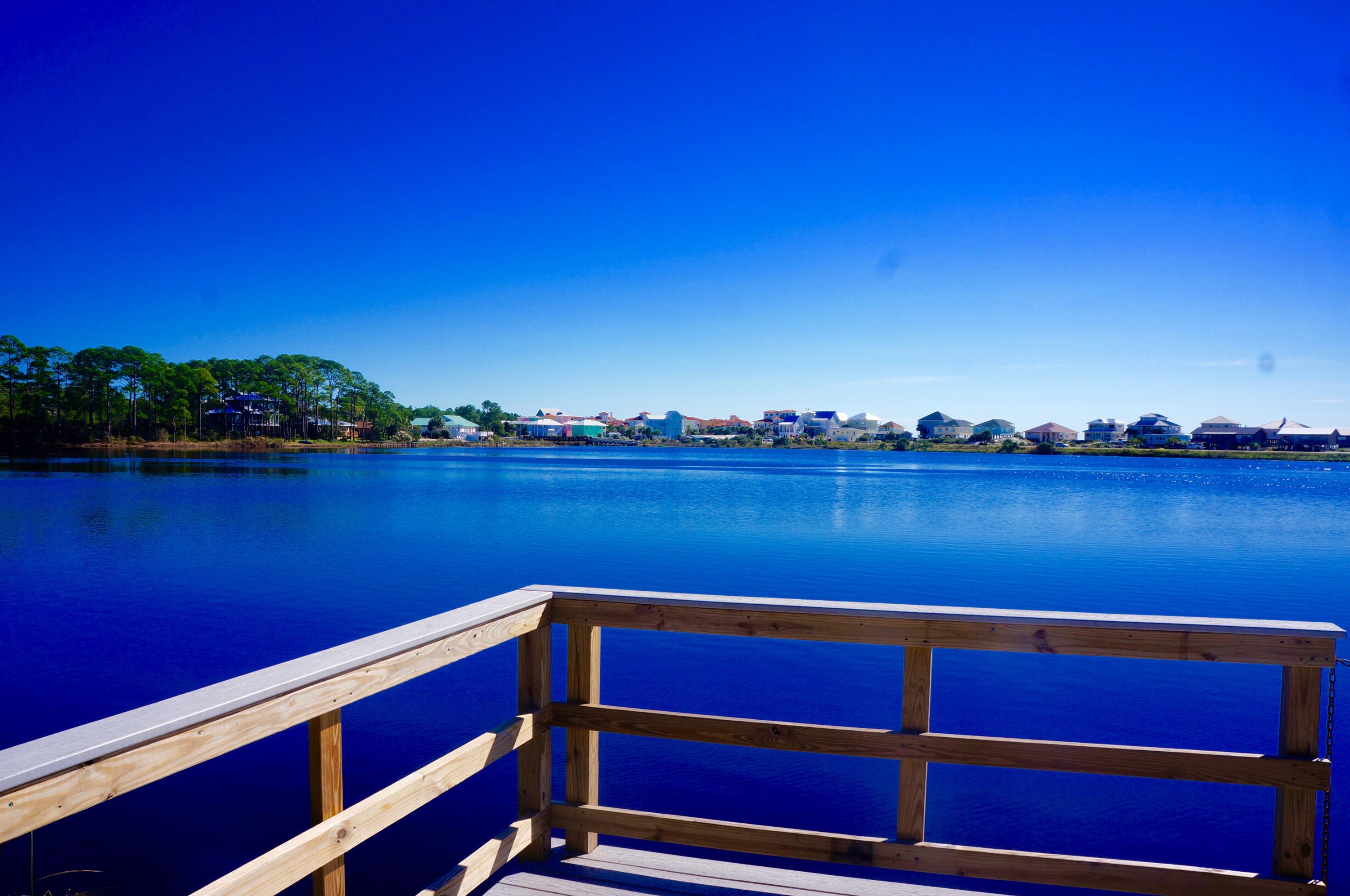 DUNE BREEZE VILLAS - Residential