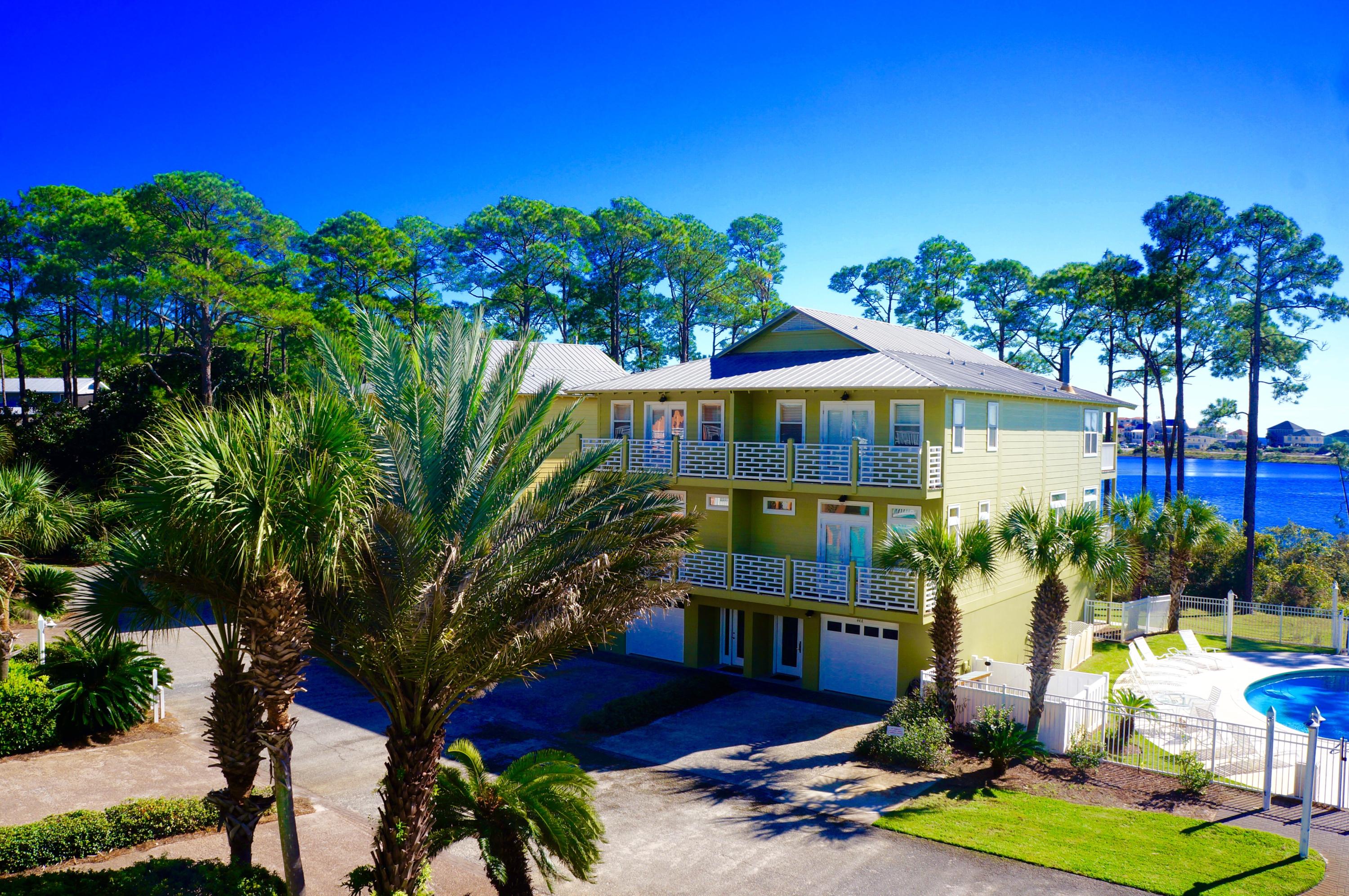 DUNE BREEZE VILLAS - Residential