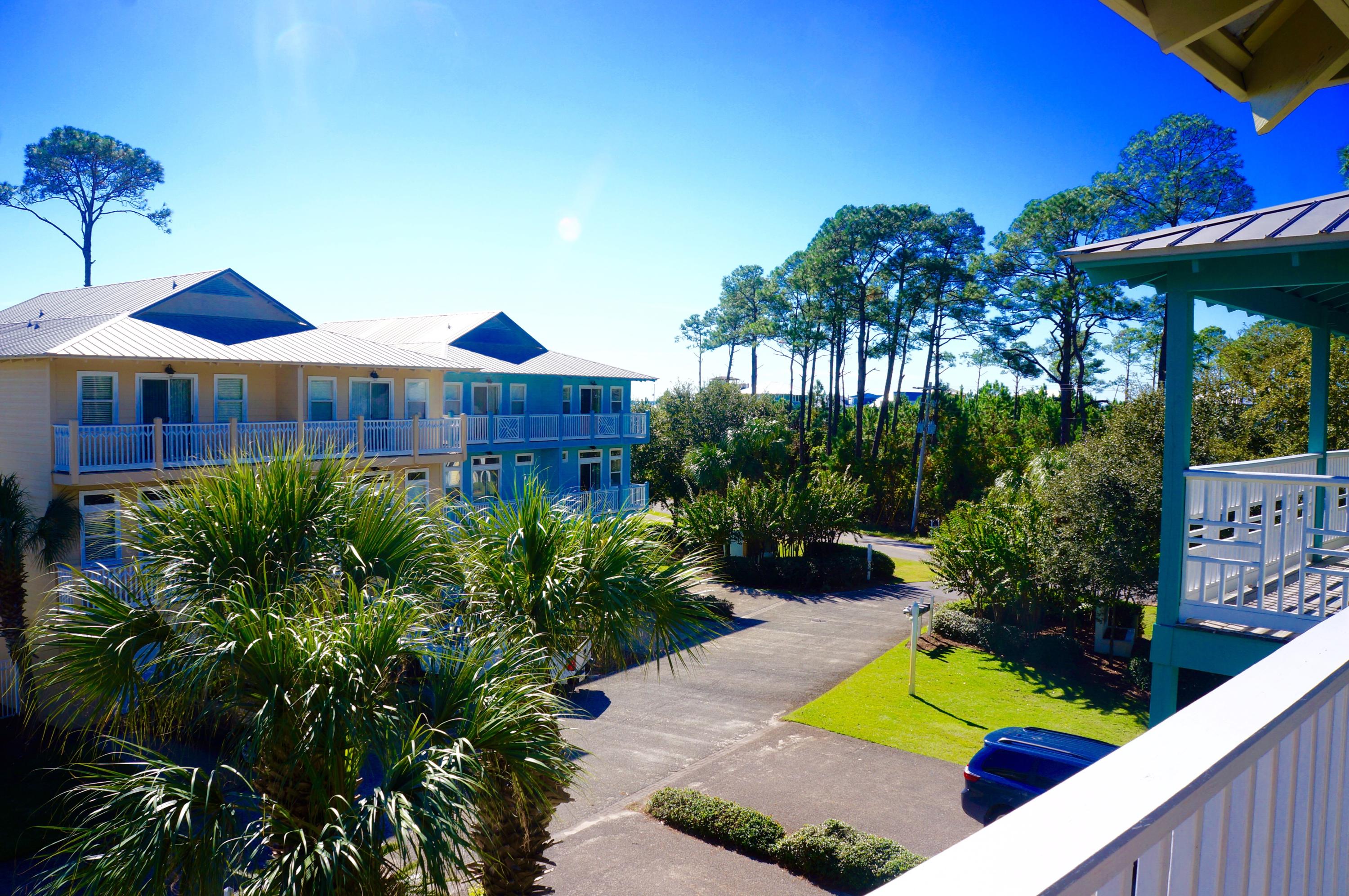 DUNE BREEZE VILLAS - Residential