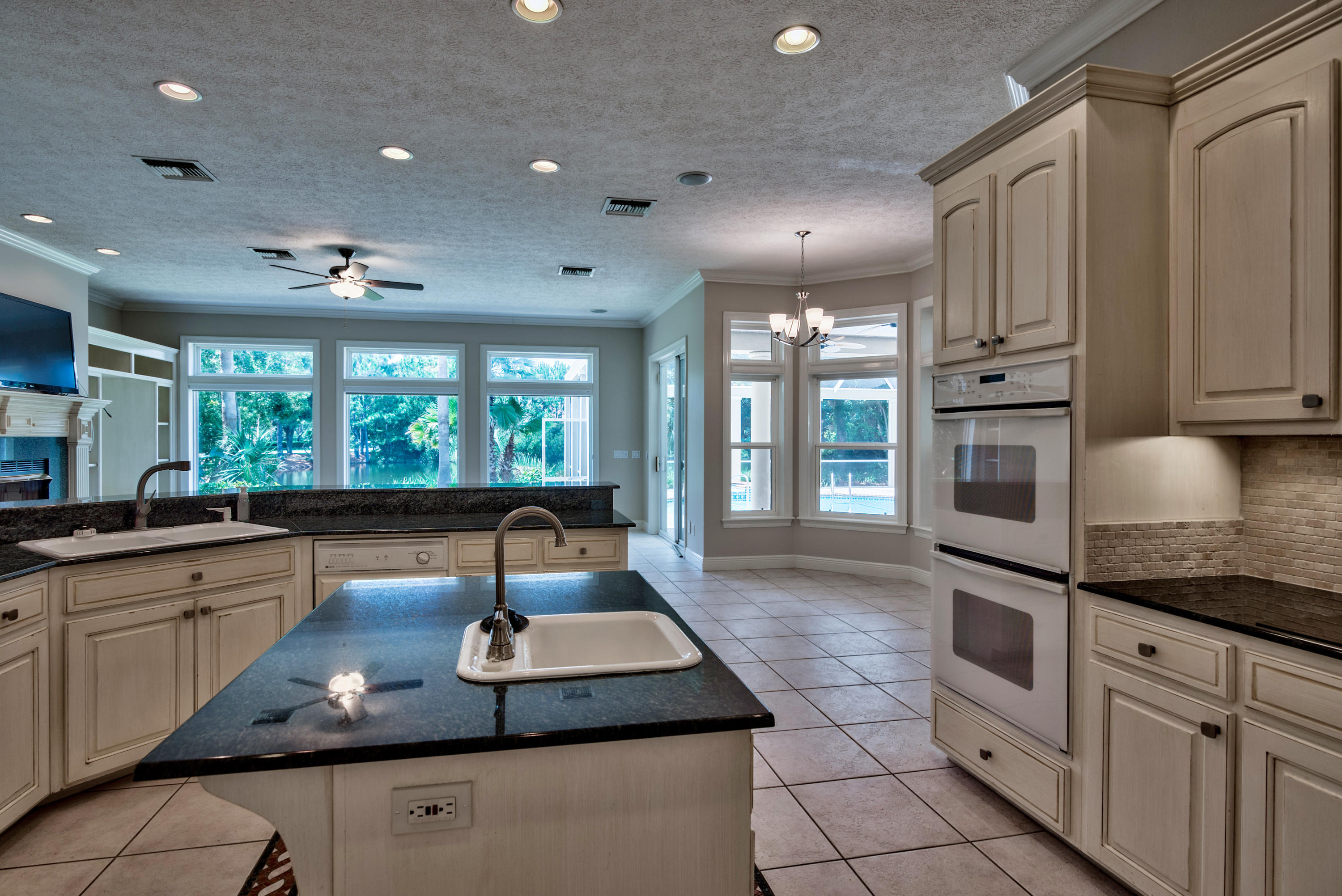 REGATTA BAY PH 1 - Residential