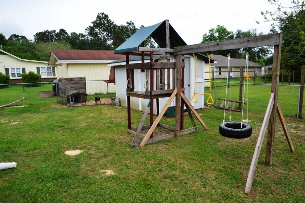 OAKDALE MINI FARMS - Residential