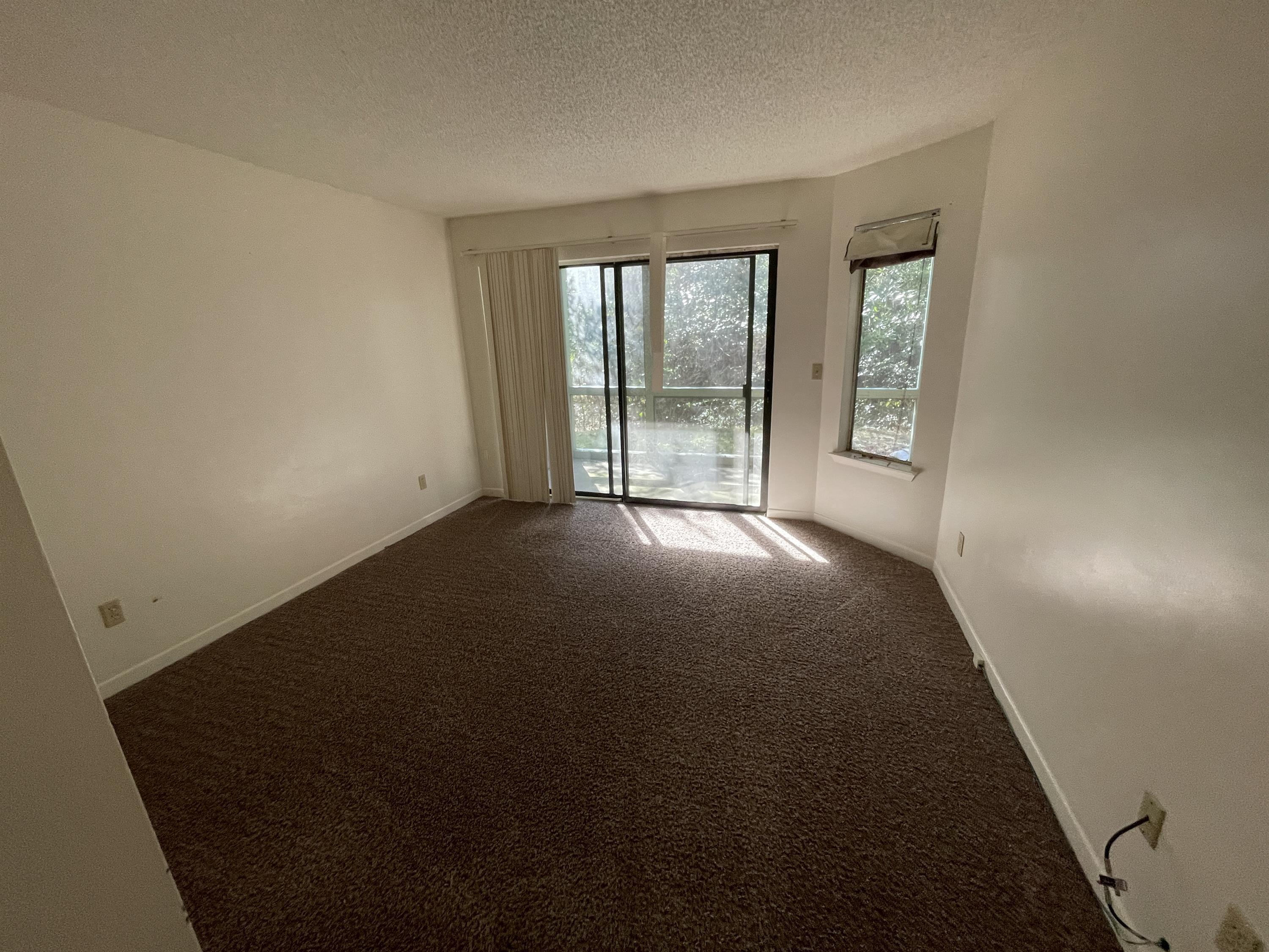 GARDEN OAKS CONDO - Residential Lease