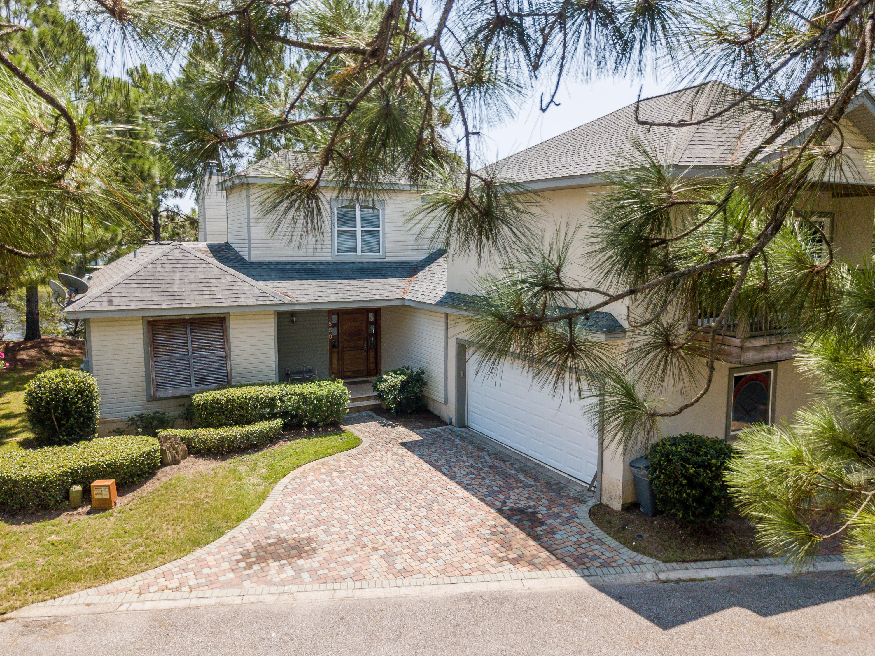 SHORTLINE LAKE ESTATES - Residential