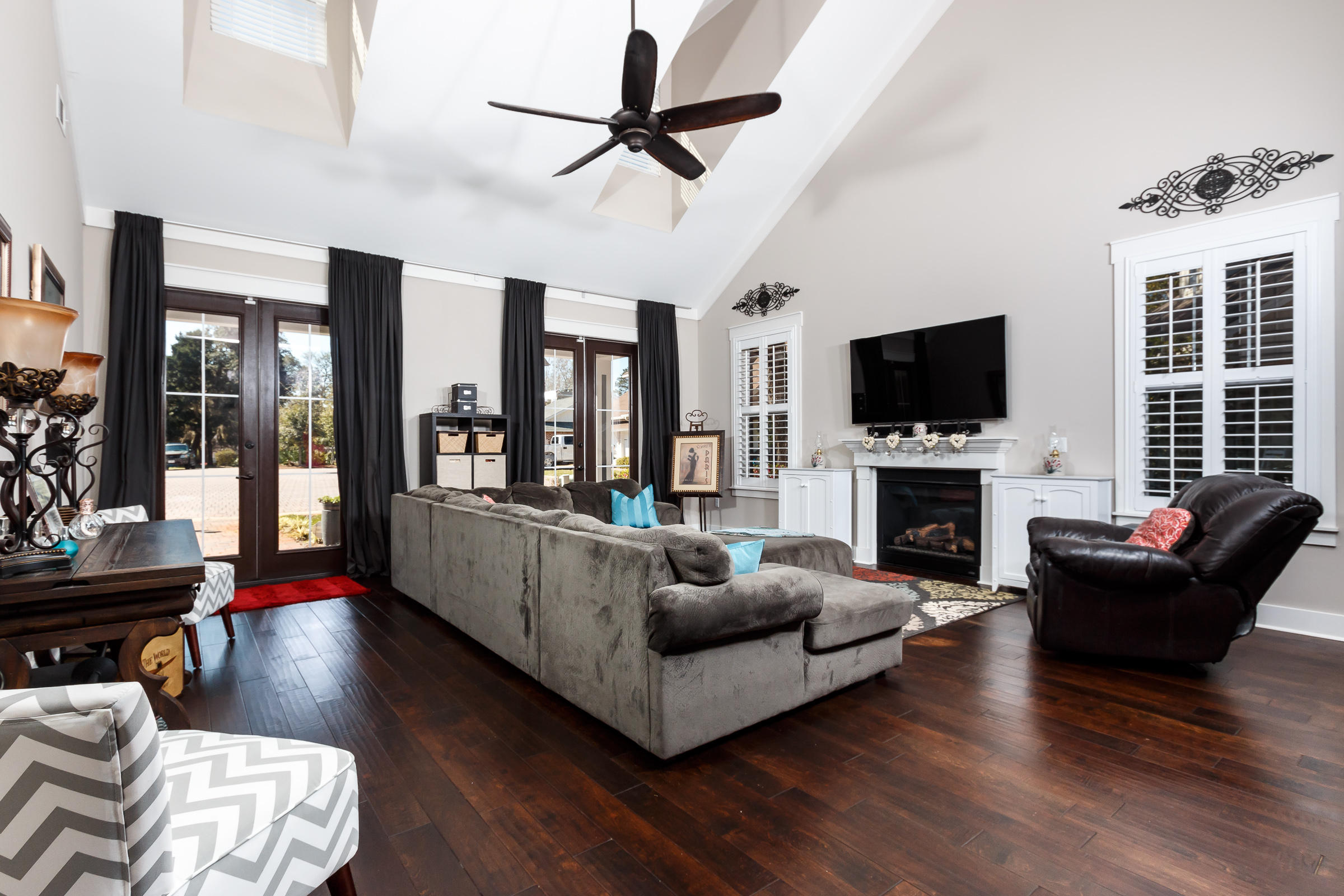 PARISH AT BLUEWATER POINT - Residential