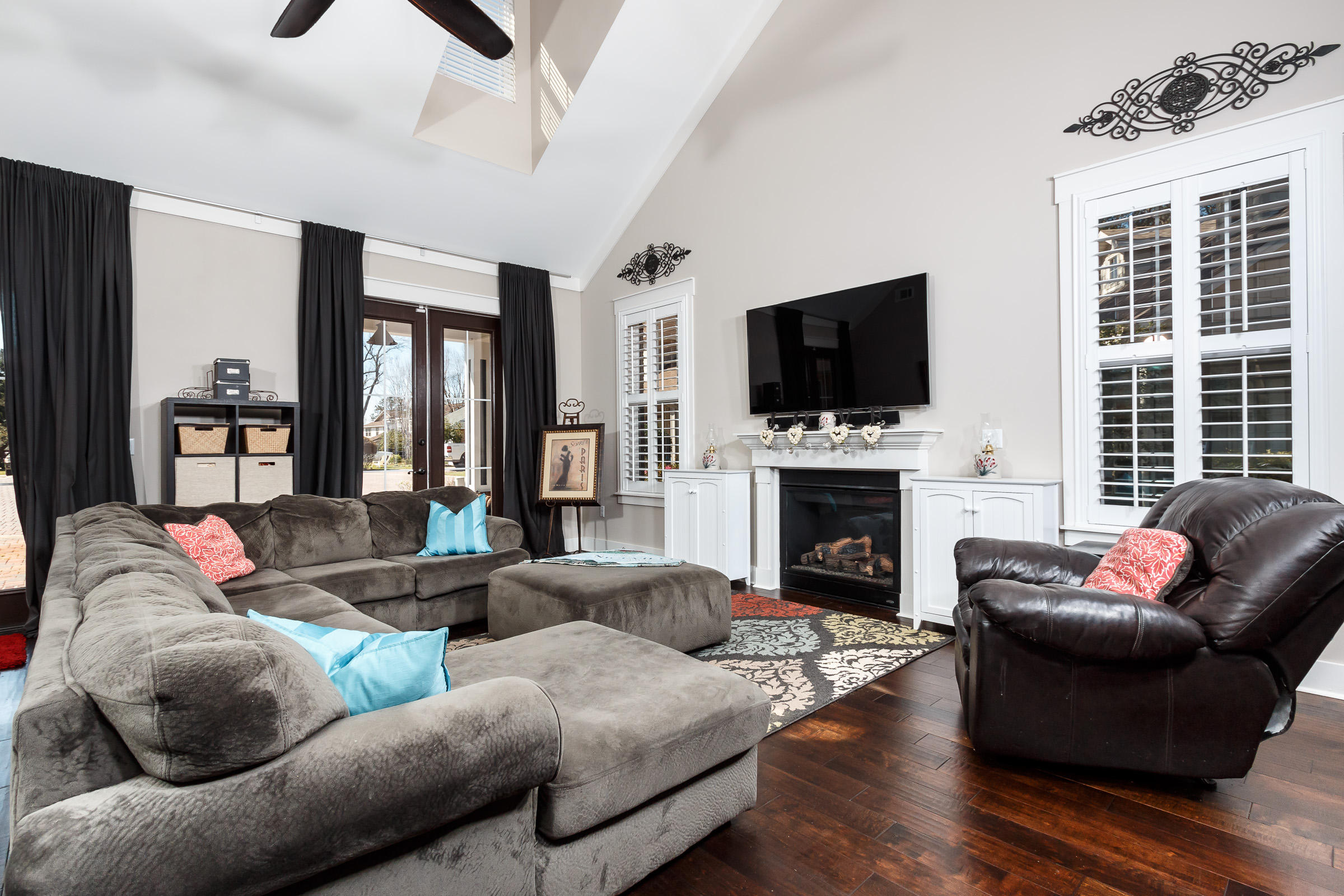 PARISH AT BLUEWATER POINT - Residential