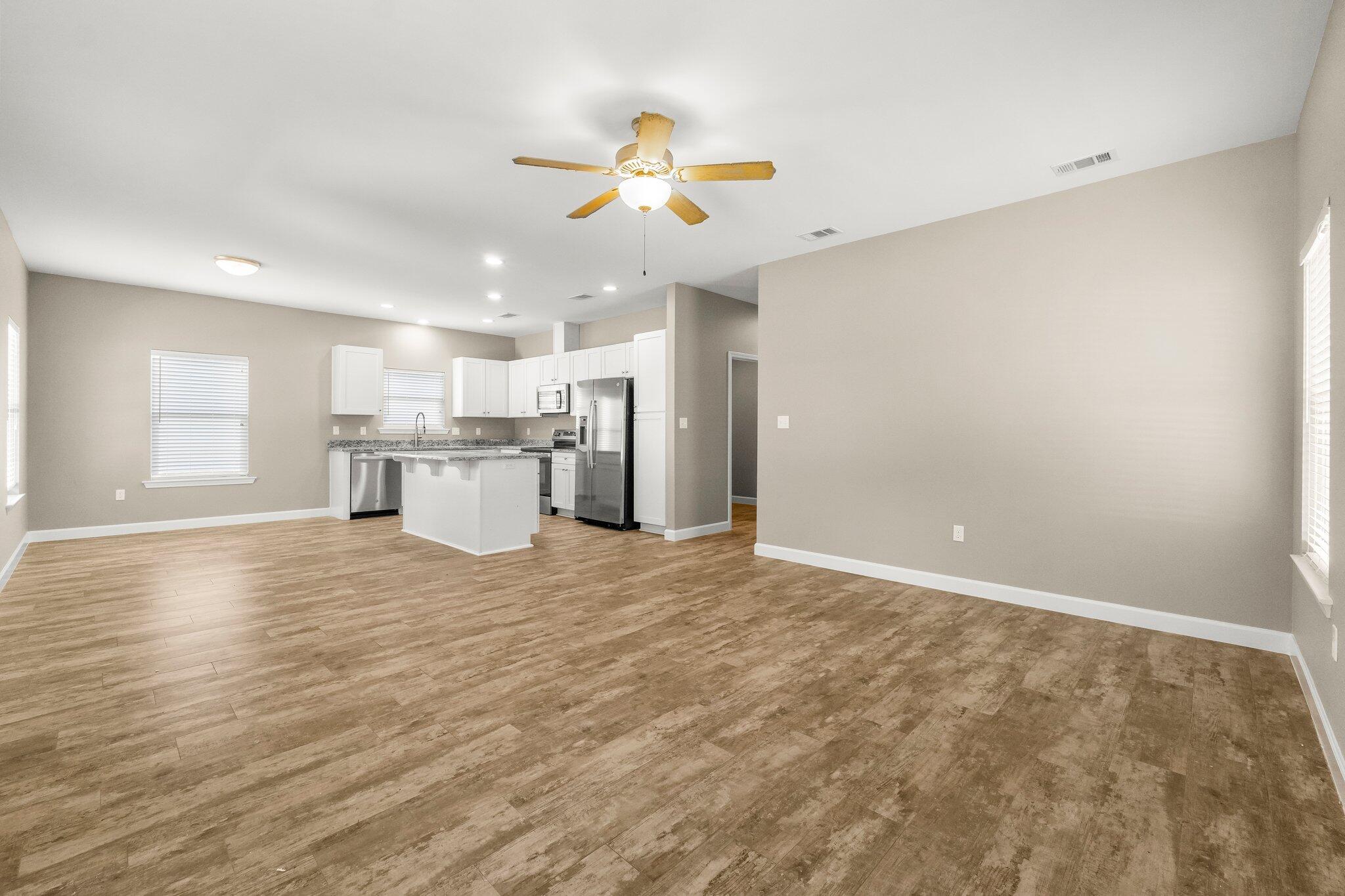 SANTA ROSA BEACH - Residential Lease