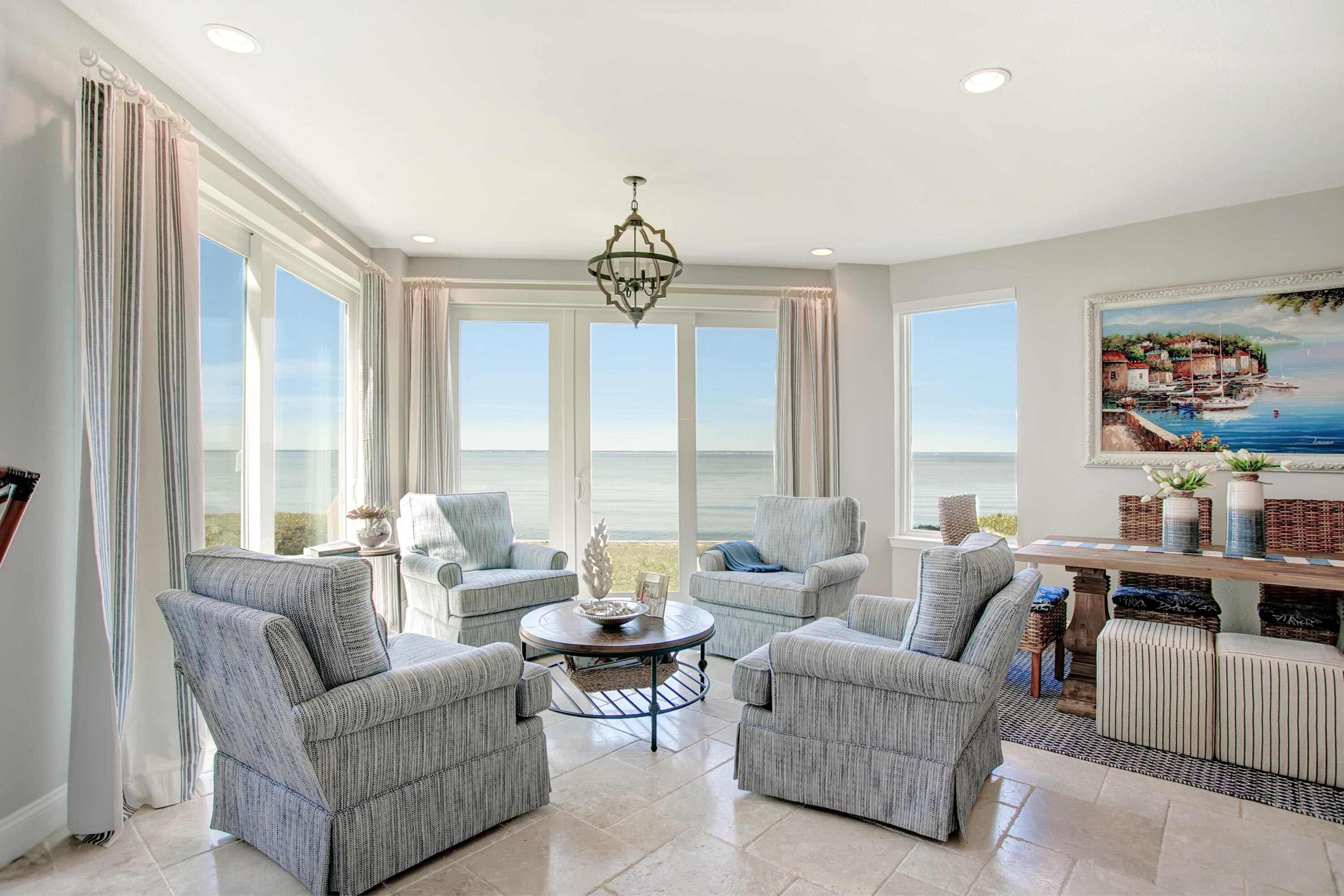 NORTHSHORE - Residential
