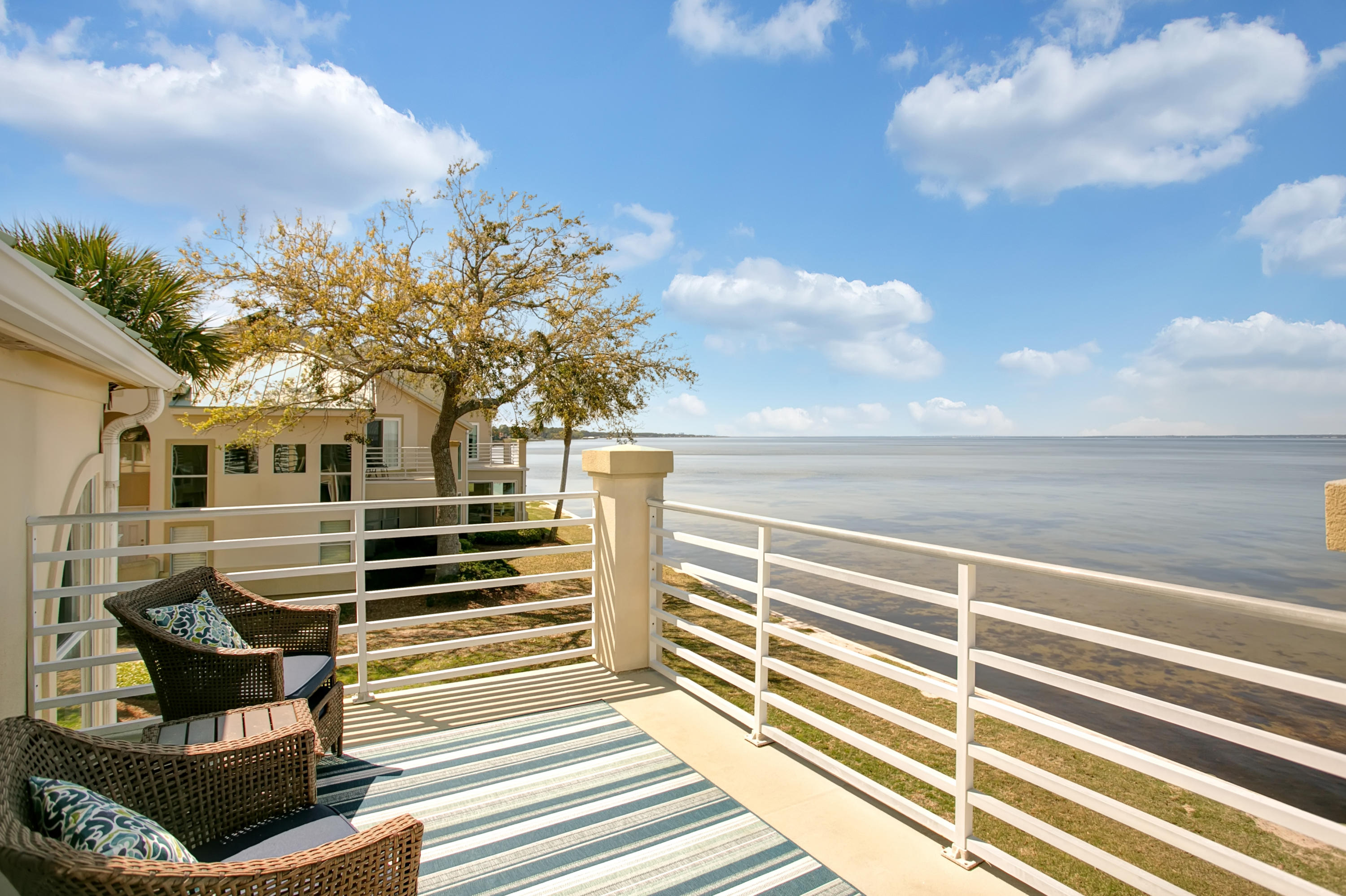 NORTHSHORE - Residential