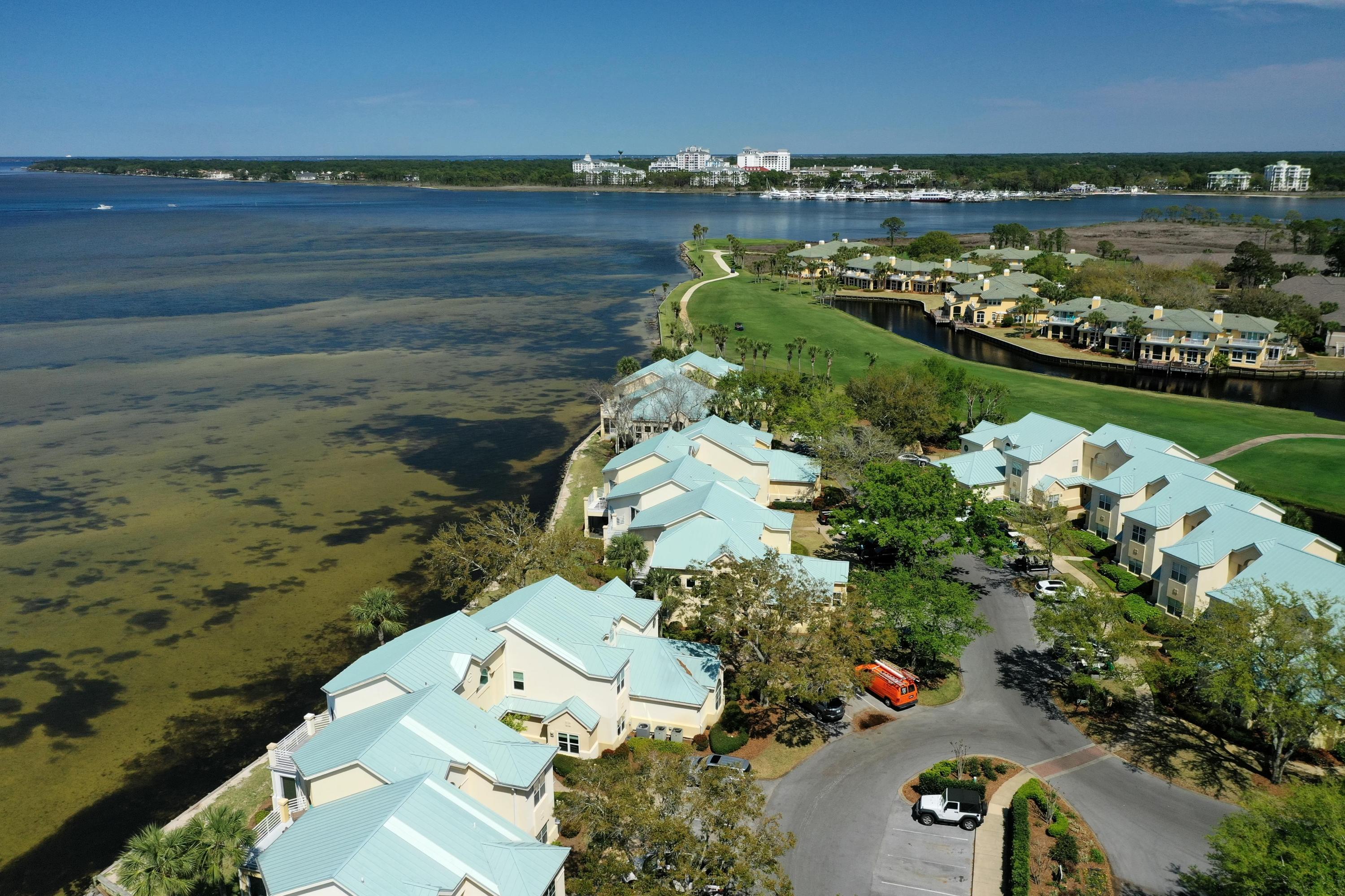 NORTHSHORE - Residential
