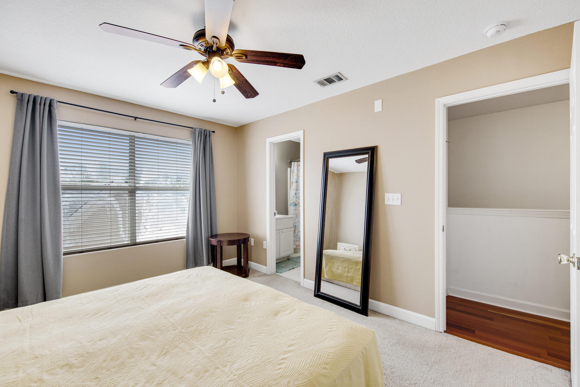 PELICAN PLACE T/H EAST - Residential