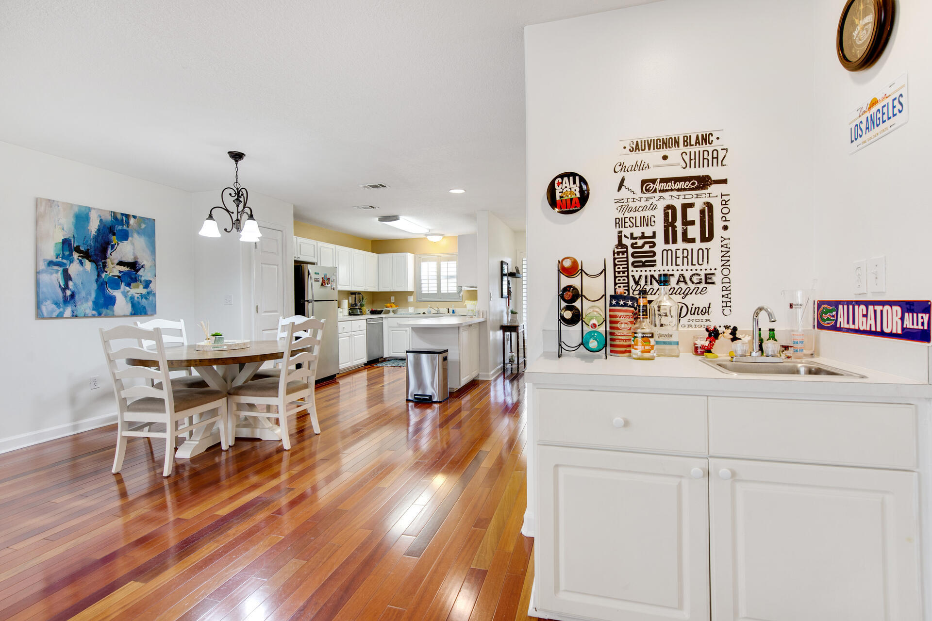 PELICAN PLACE T/H EAST - Residential