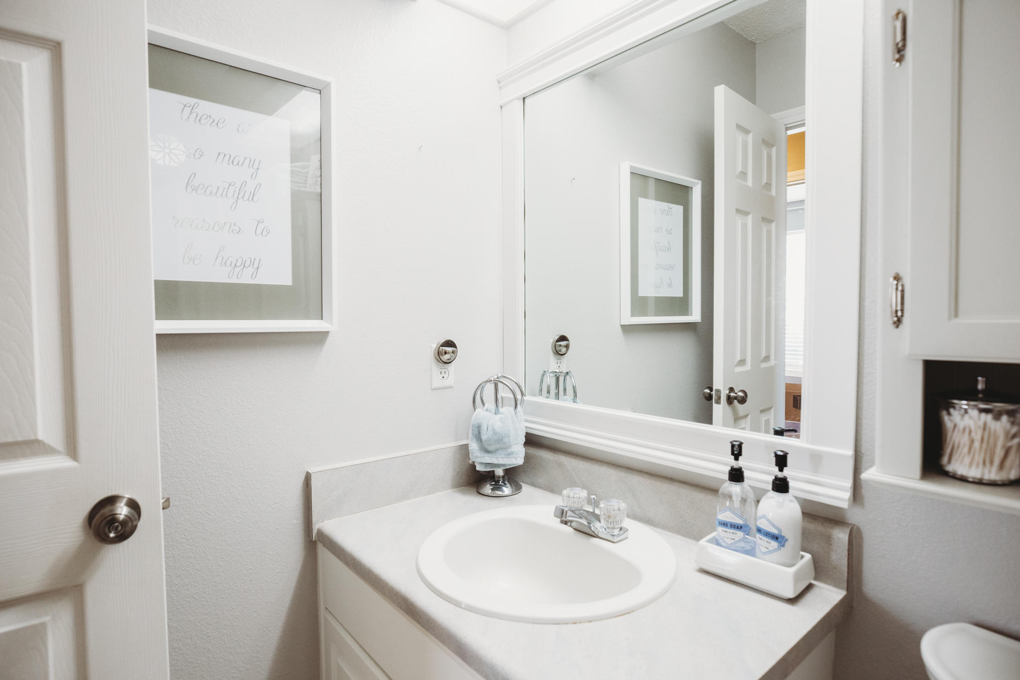 COUNTRY BREEZE ESTATES - Residential