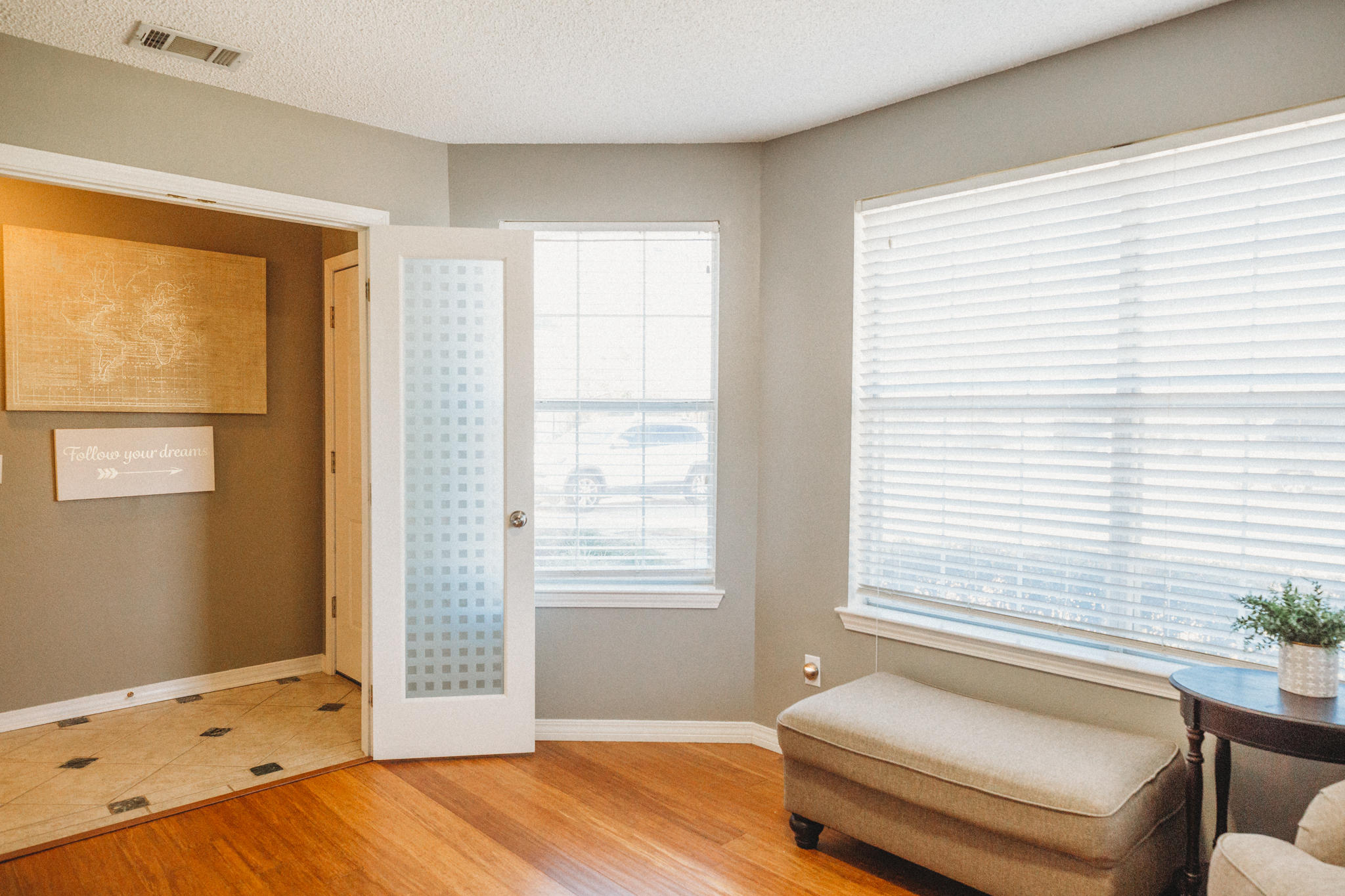 COUNTRY BREEZE ESTATES - Residential