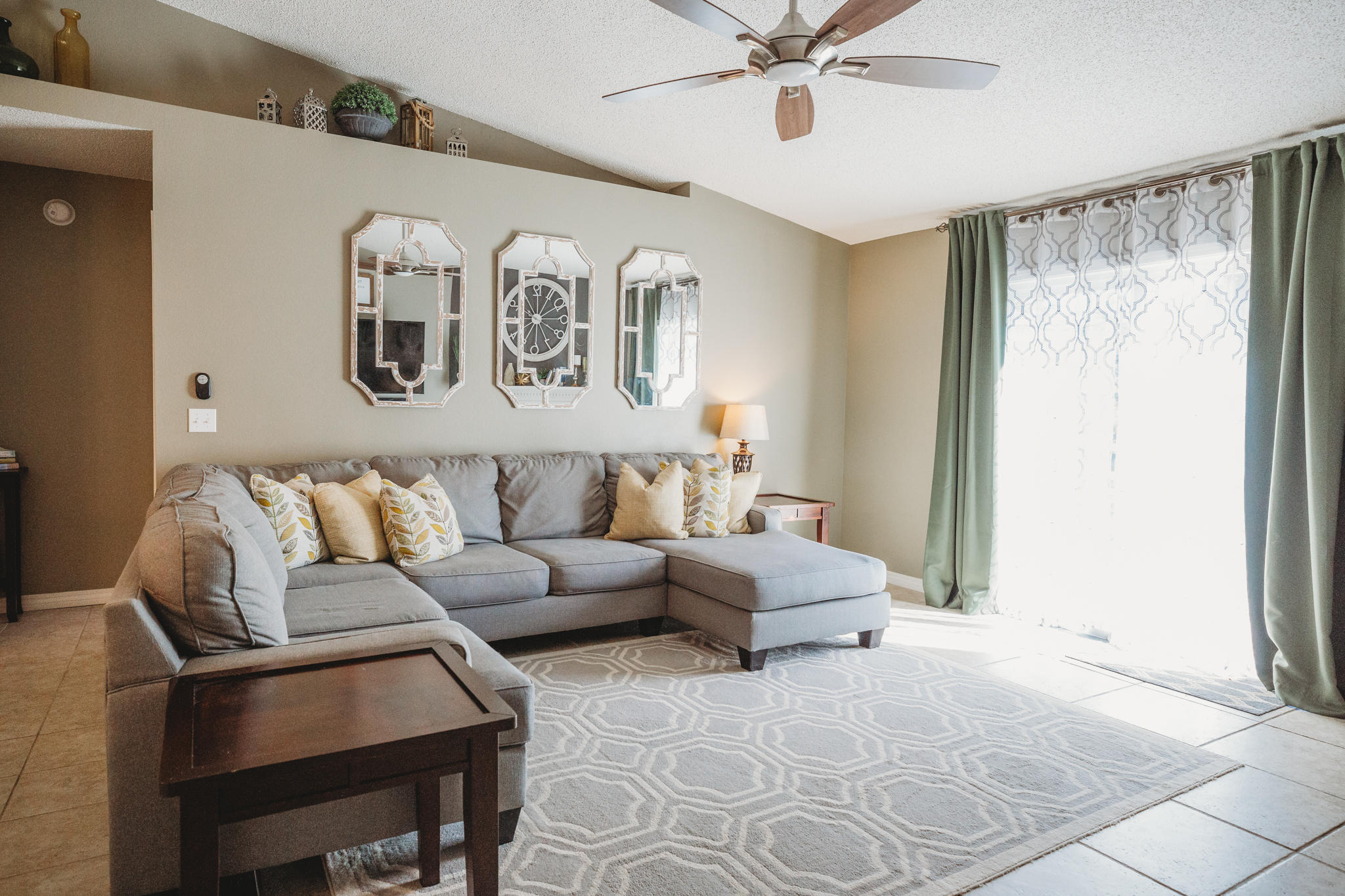 COUNTRY BREEZE ESTATES - Residential