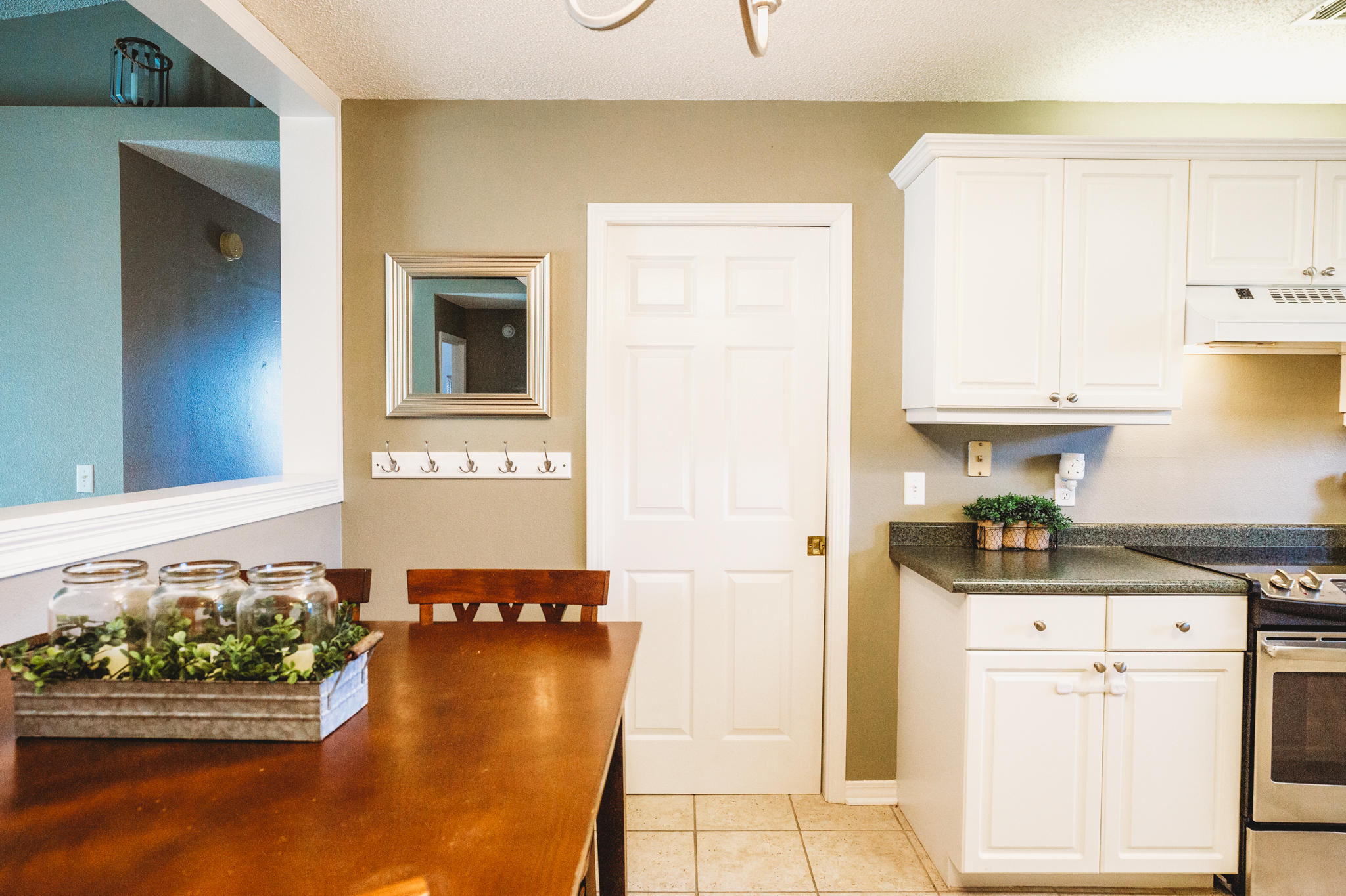 COUNTRY BREEZE ESTATES - Residential