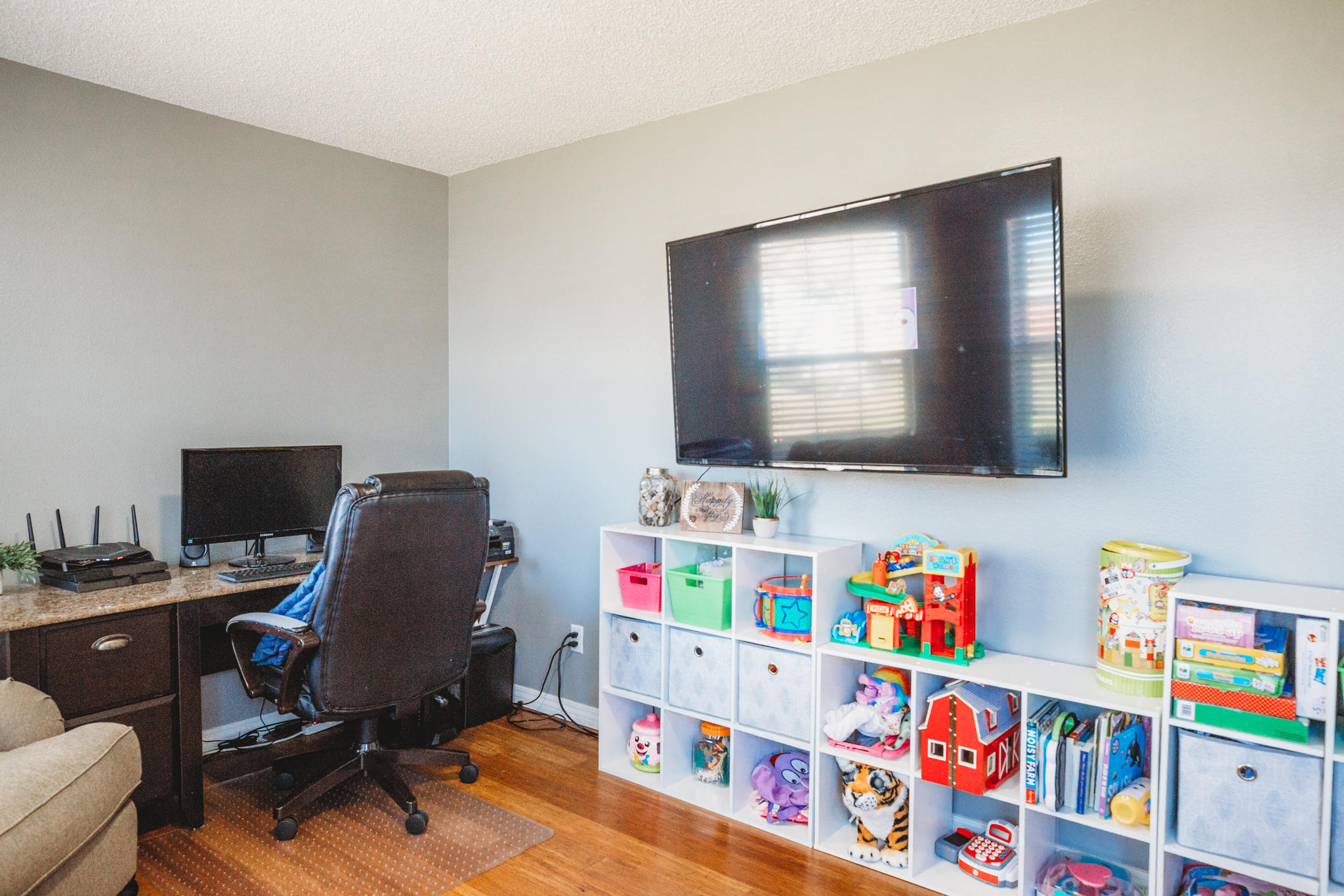 COUNTRY BREEZE ESTATES - Residential