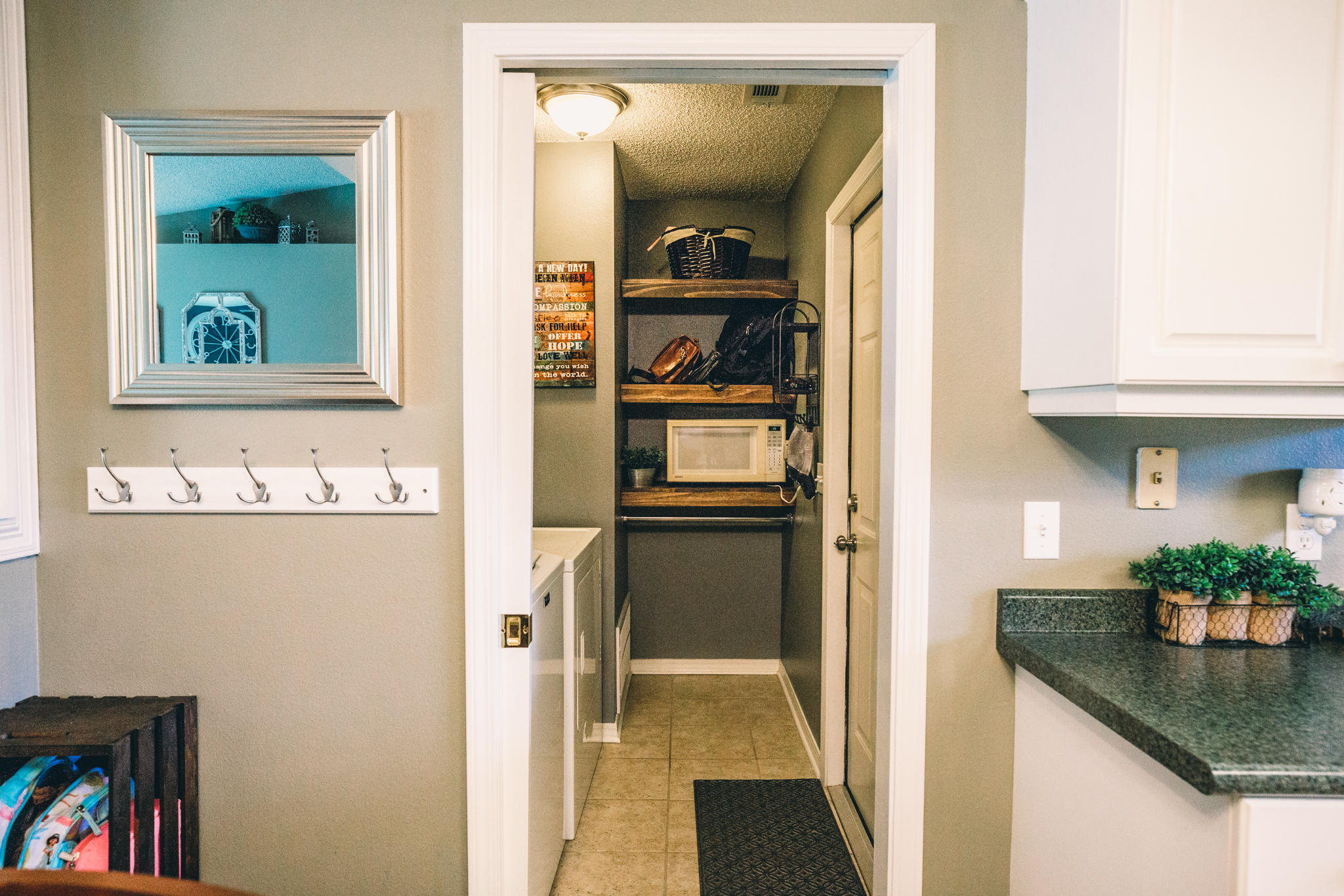 COUNTRY BREEZE ESTATES - Residential