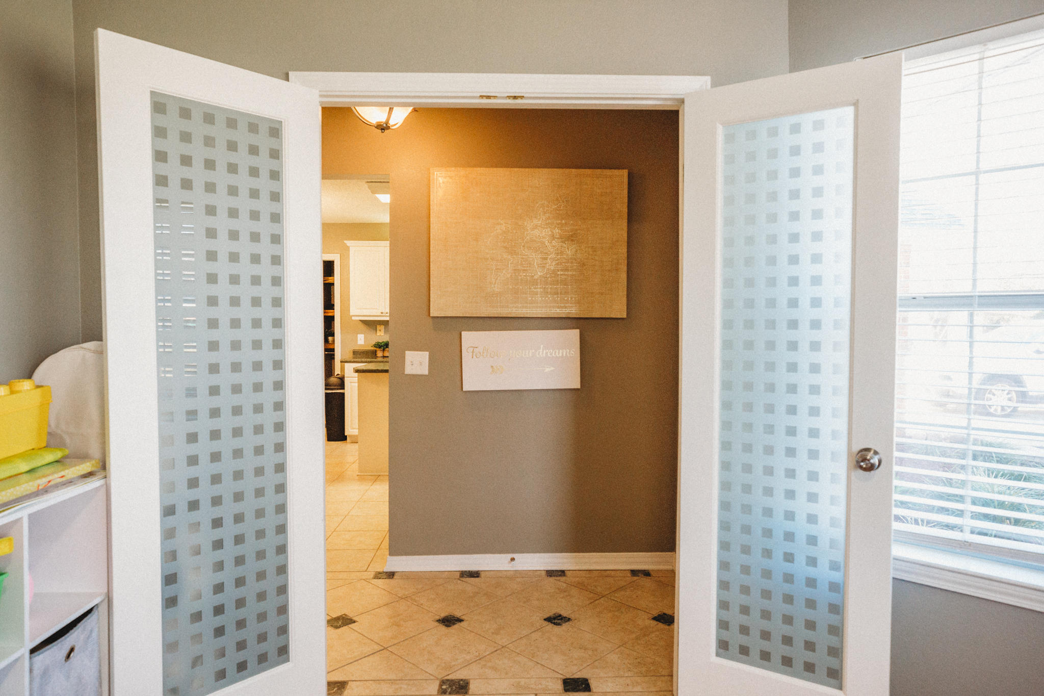 COUNTRY BREEZE ESTATES - Residential