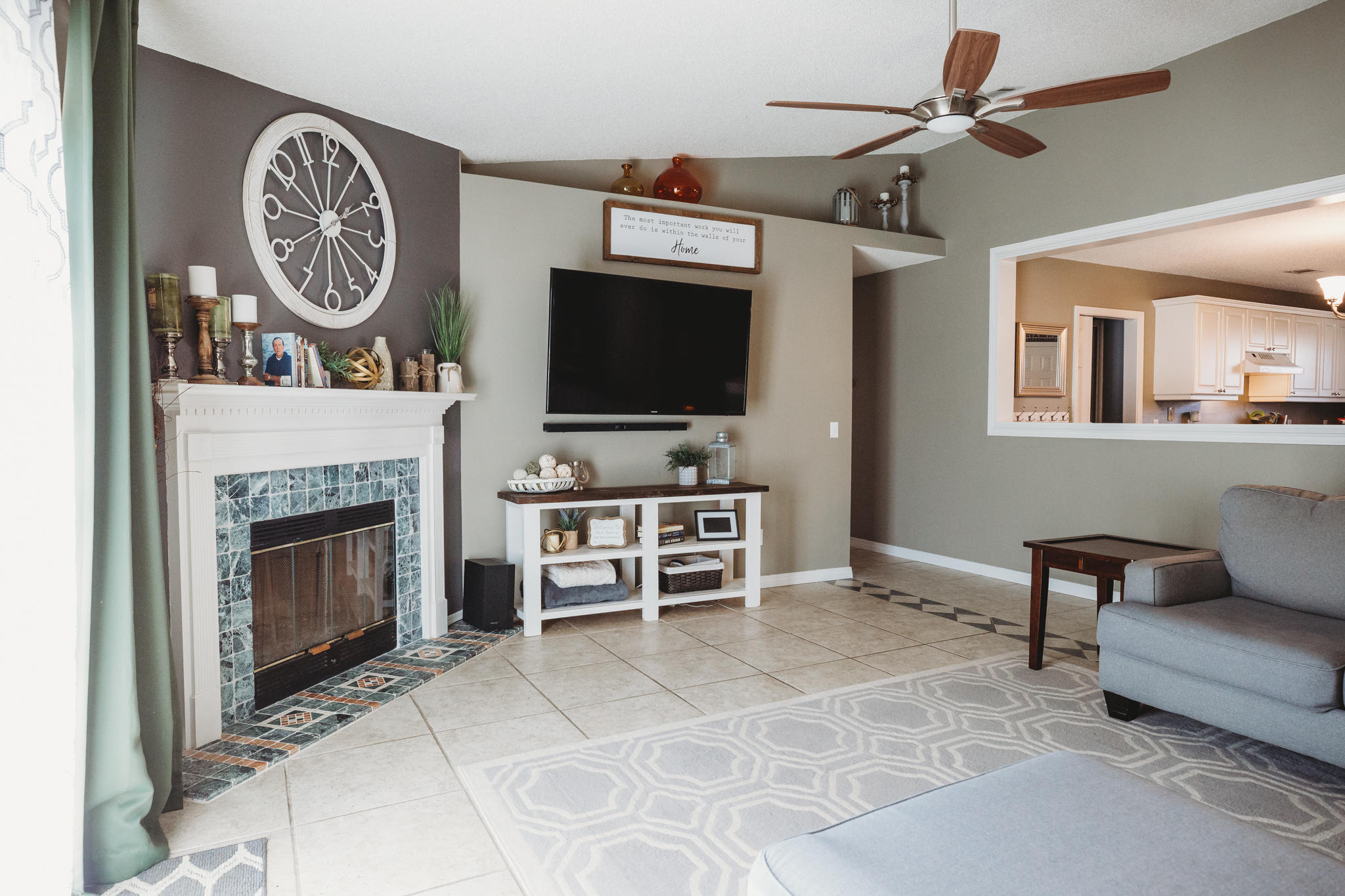 COUNTRY BREEZE ESTATES - Residential