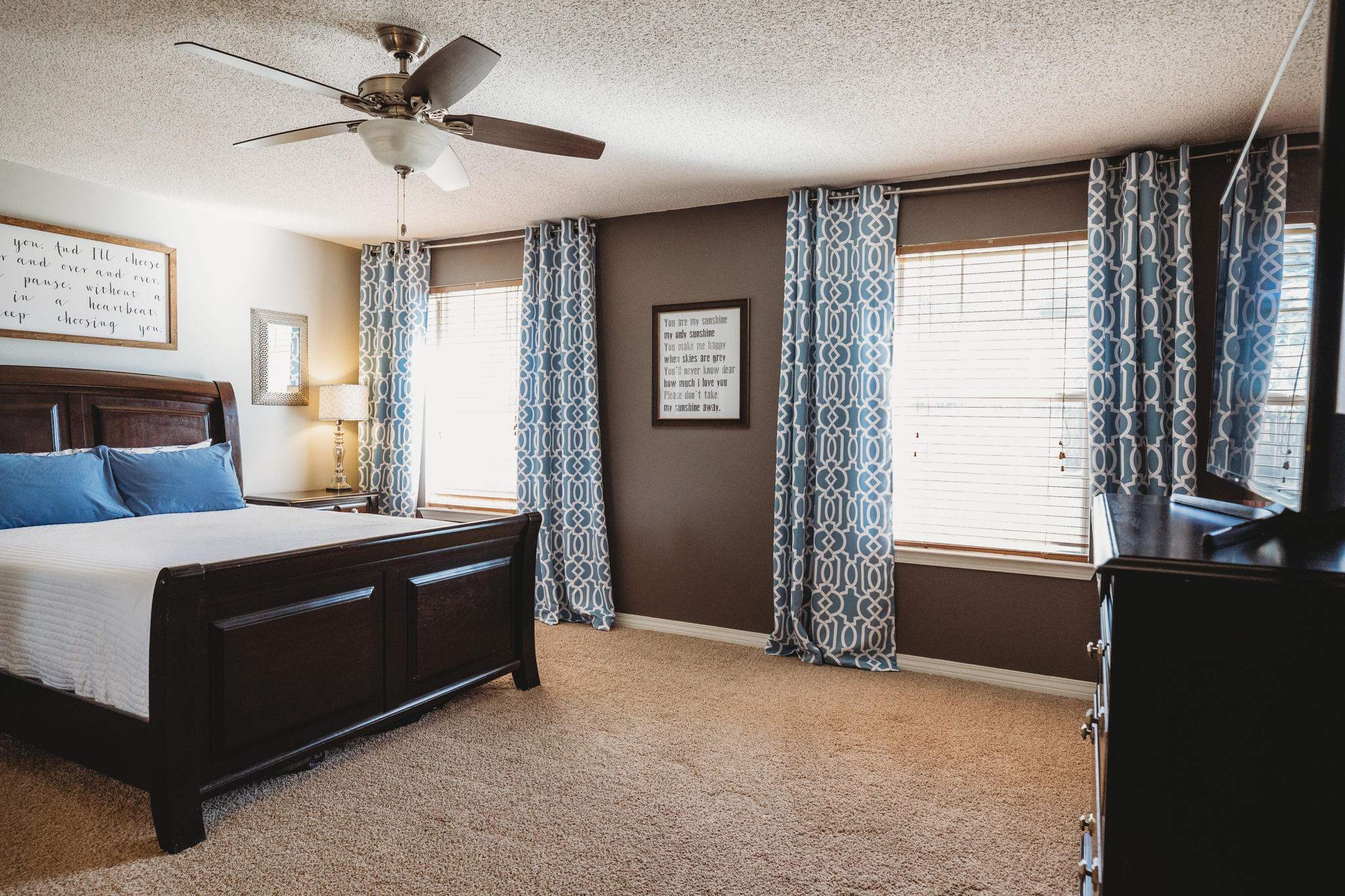 COUNTRY BREEZE ESTATES - Residential