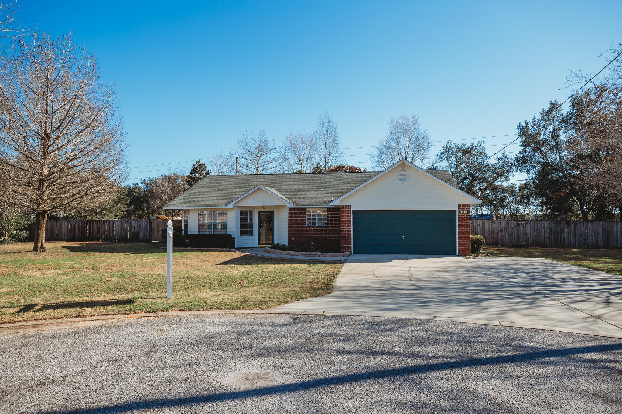 COUNTRY BREEZE ESTATES - Residential