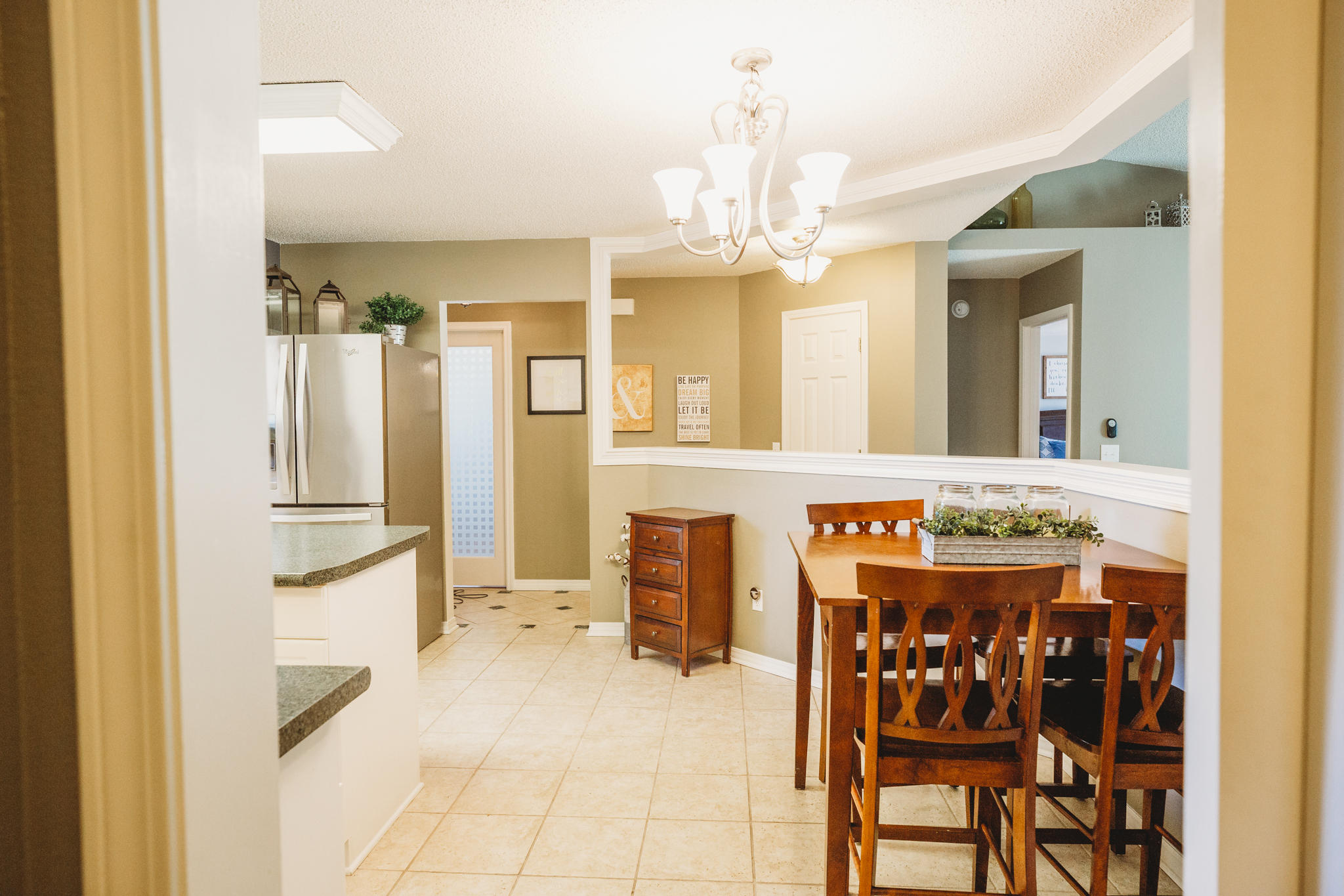 COUNTRY BREEZE ESTATES - Residential