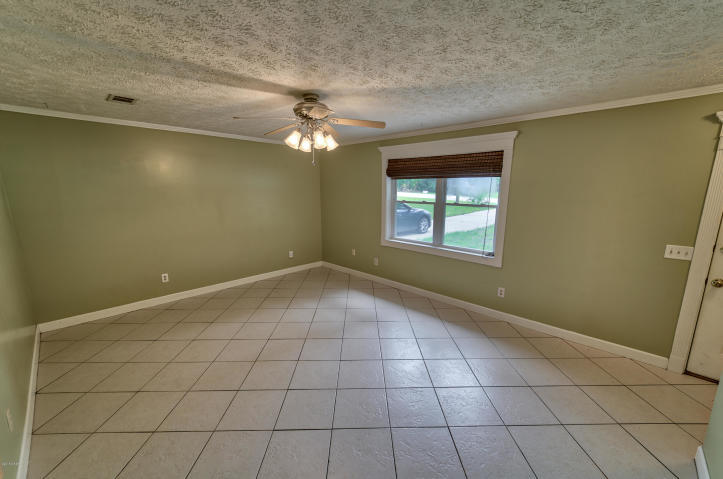 NO RECORDED SUBDIVISION - Residential