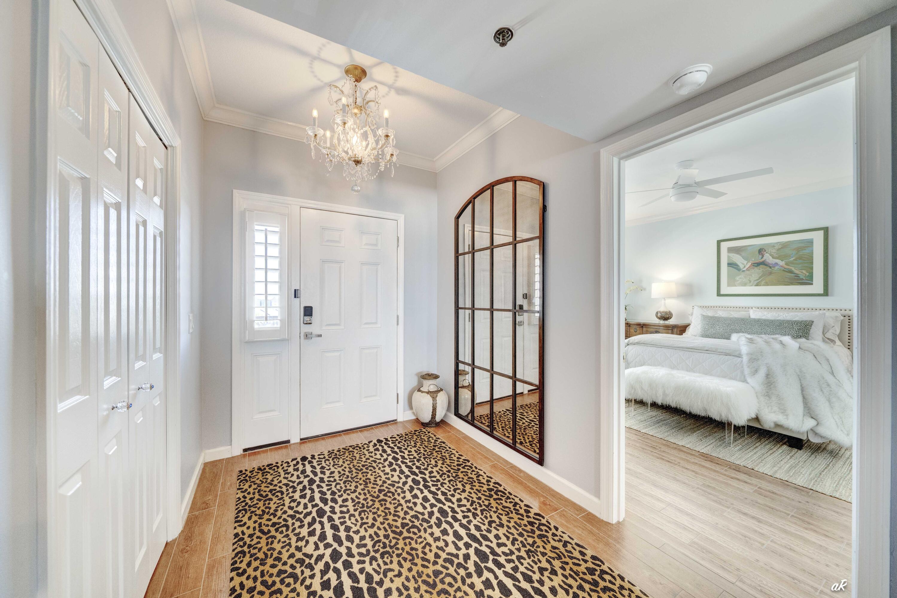 SUMMERWINDS CONDO - Residential