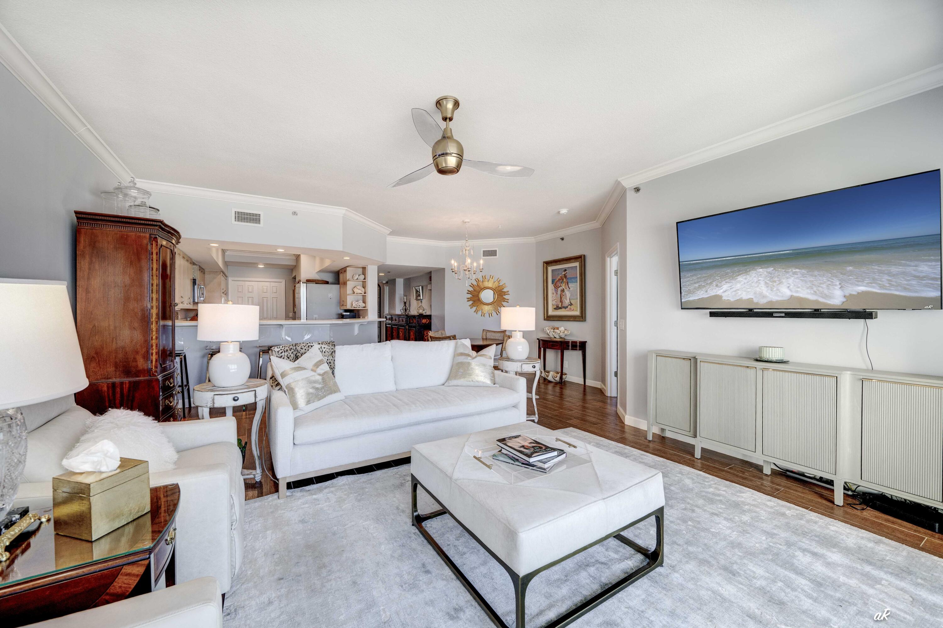 SUMMERWINDS CONDO - Residential