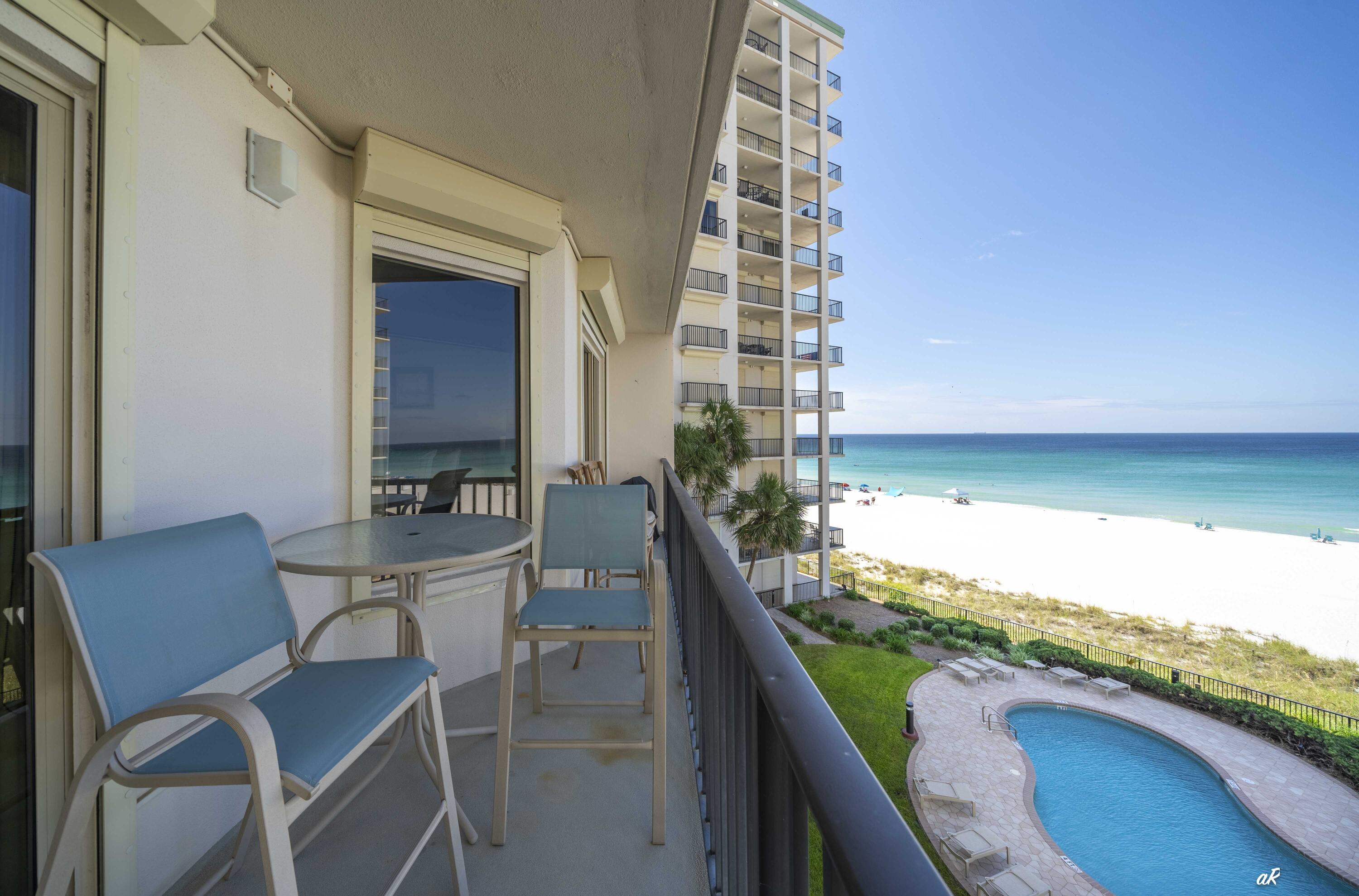 SUMMERWINDS CONDO - Residential