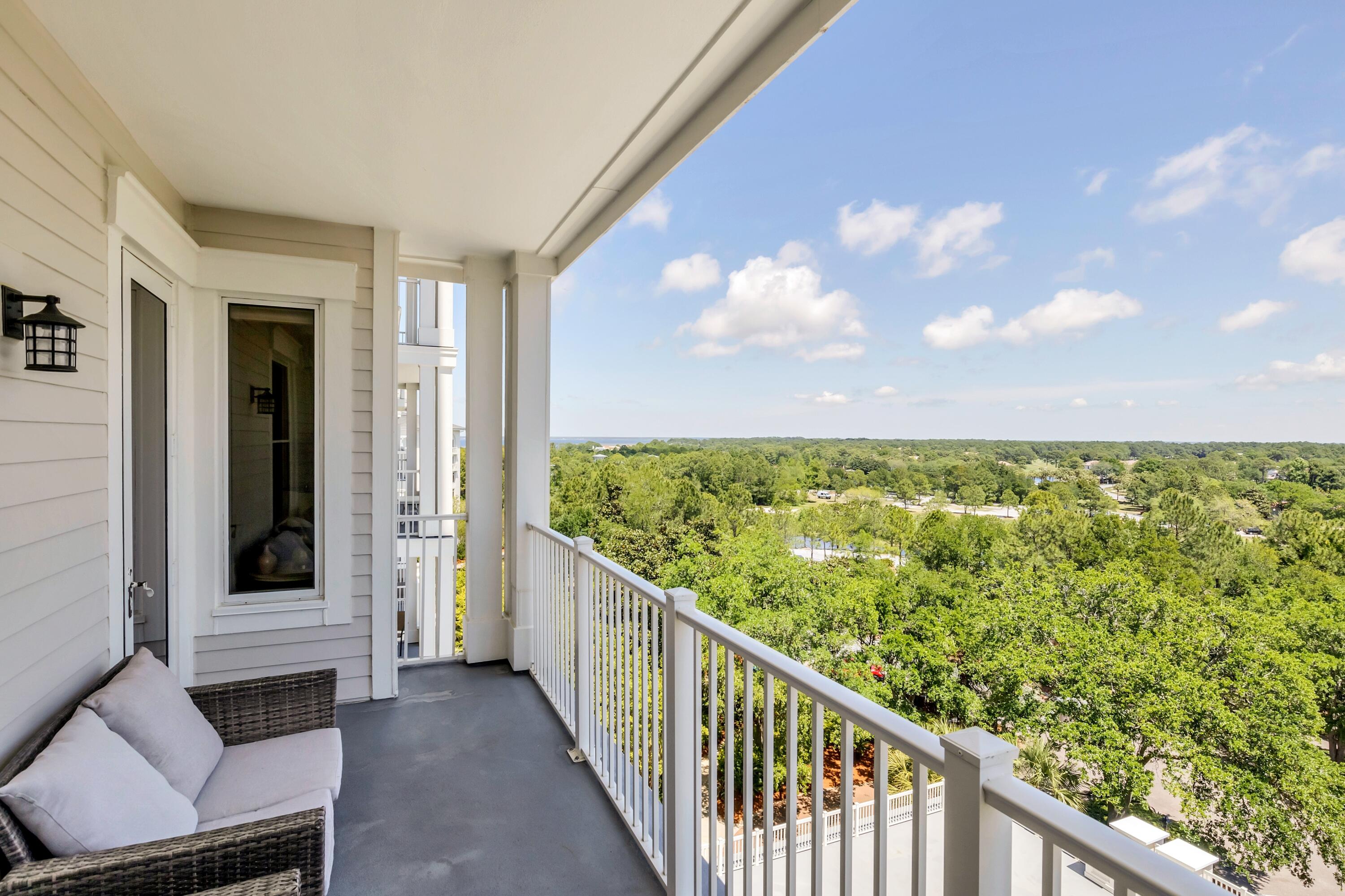 GRAND SANDESTIN - Residential Lease