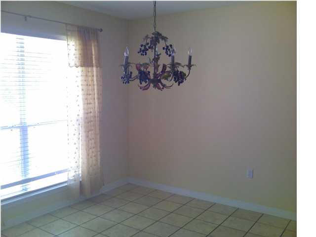 EMERALD LAKES PH 3 - Residential Lease