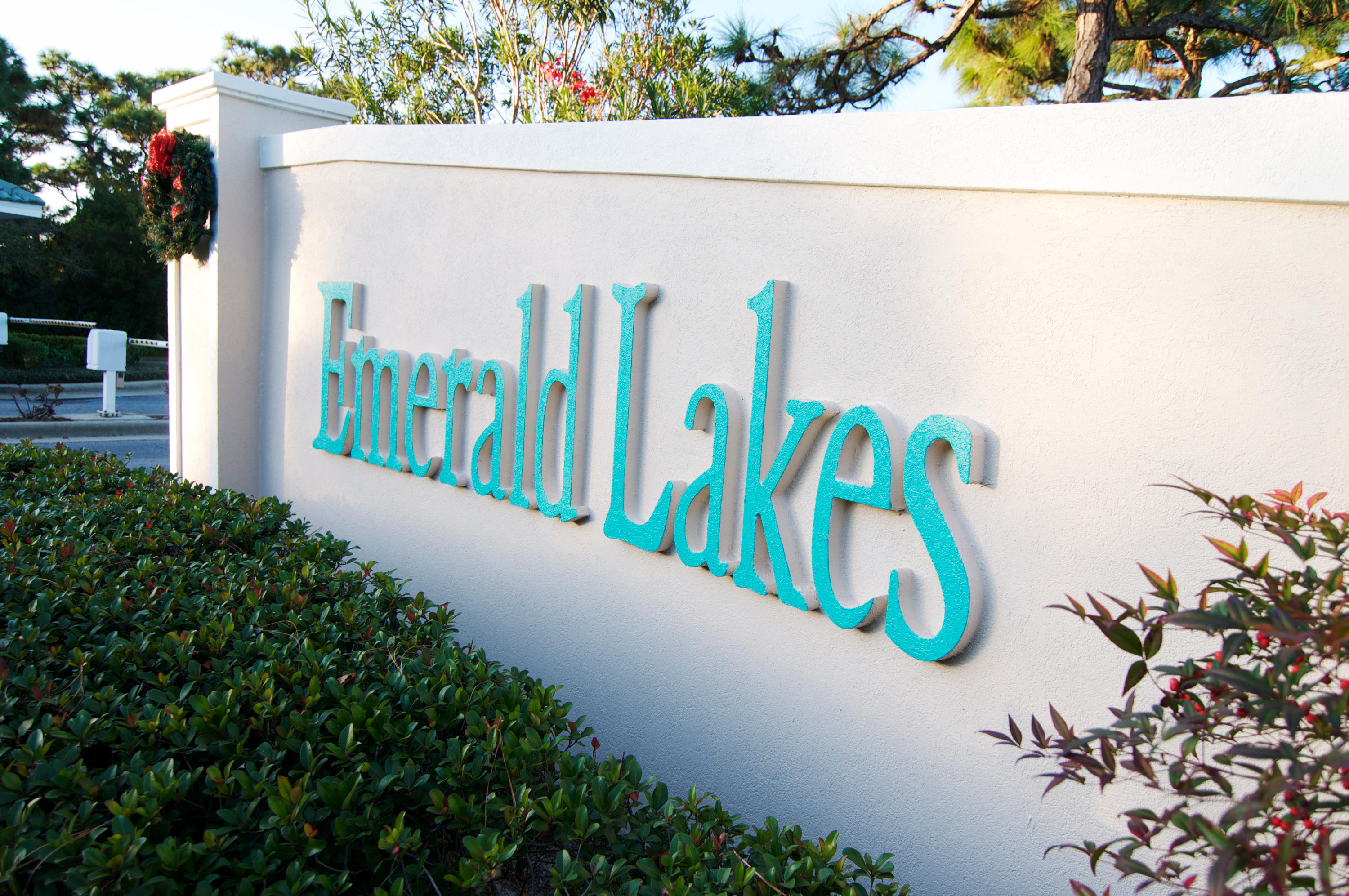 EMERALD LAKES PH 3 - Residential Lease