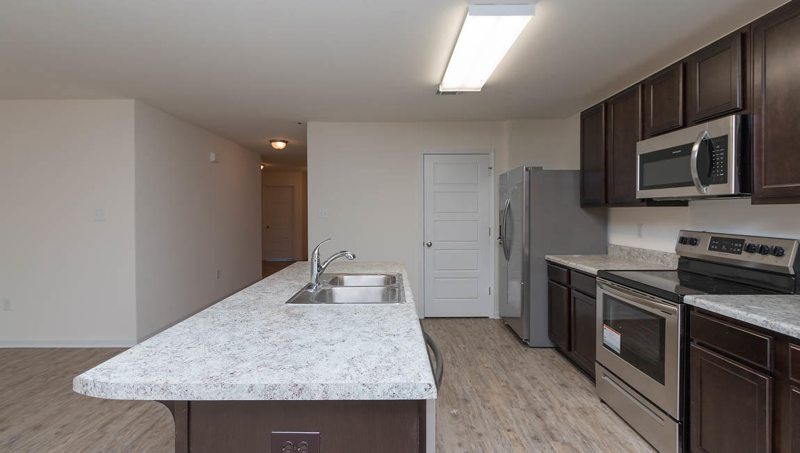 HAMMOCK BAY - MILL COTTAGES - Residential