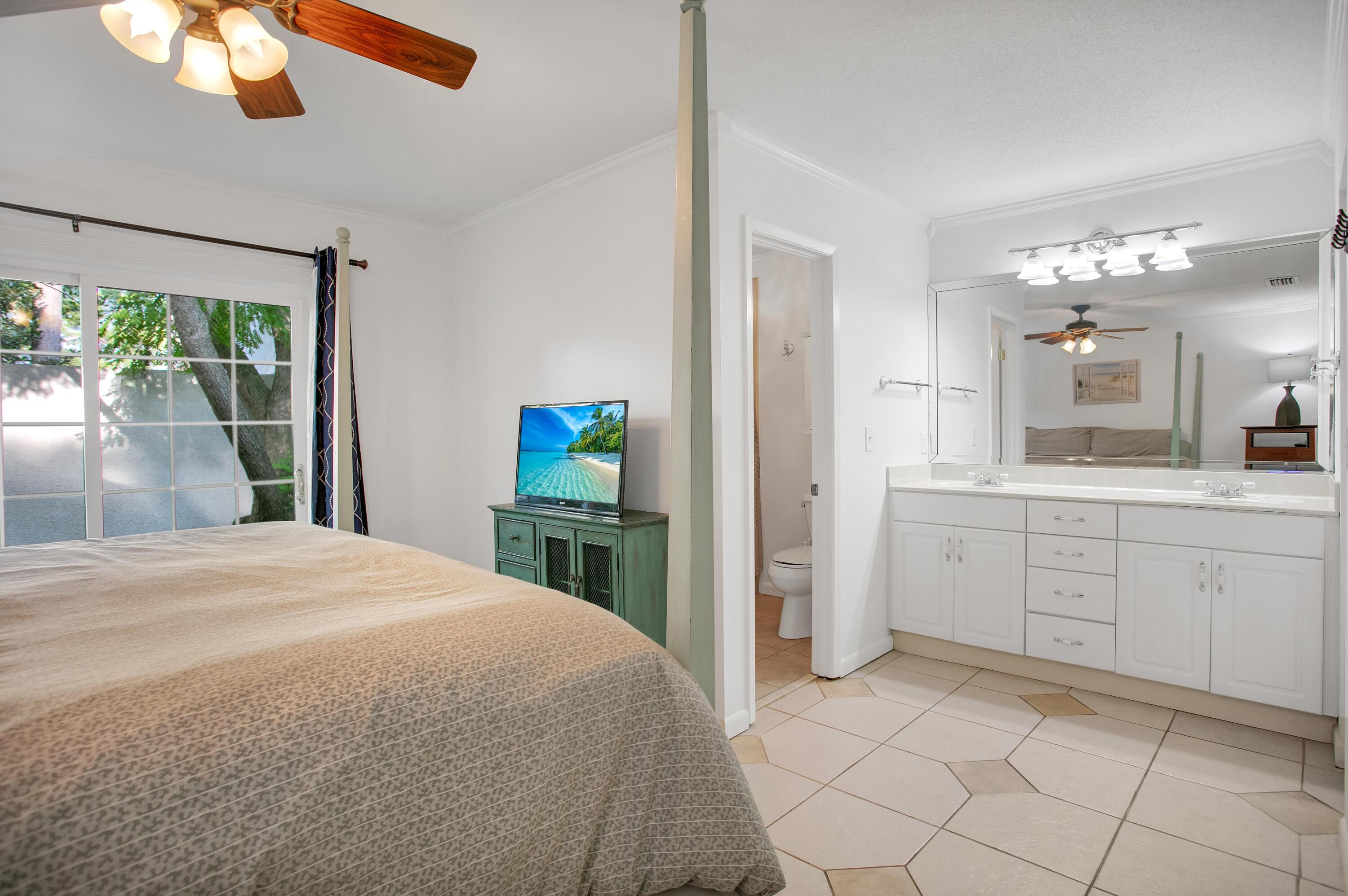 LINKSIDE VILLAGE UNIT 1 - Residential