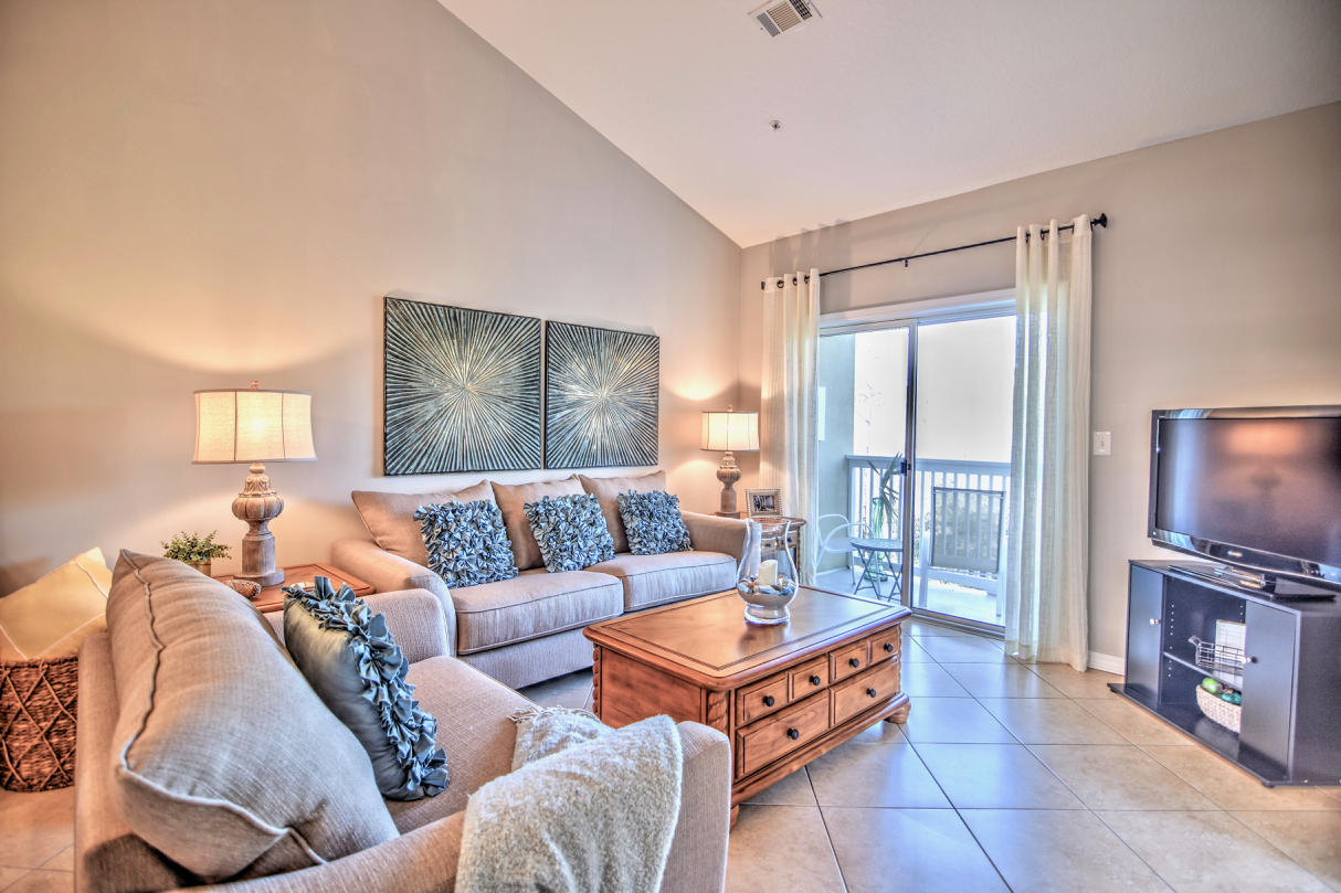 Immaculate top floor corner Unit overlooking Point Washington State Park. Building 7 is the newest building in the gated development with an elevator, ample parking and storage. Heron's Watch is a small community tucked behind Old Florida Fish house in Seagrove Beach. There is a community pool and dedicated access to Eastern Lake where you have lake or beach access via kayak or paddle board or one of the convenient beach accesses in Seagrove. This unit has never been rented and is being sold partially furnished.