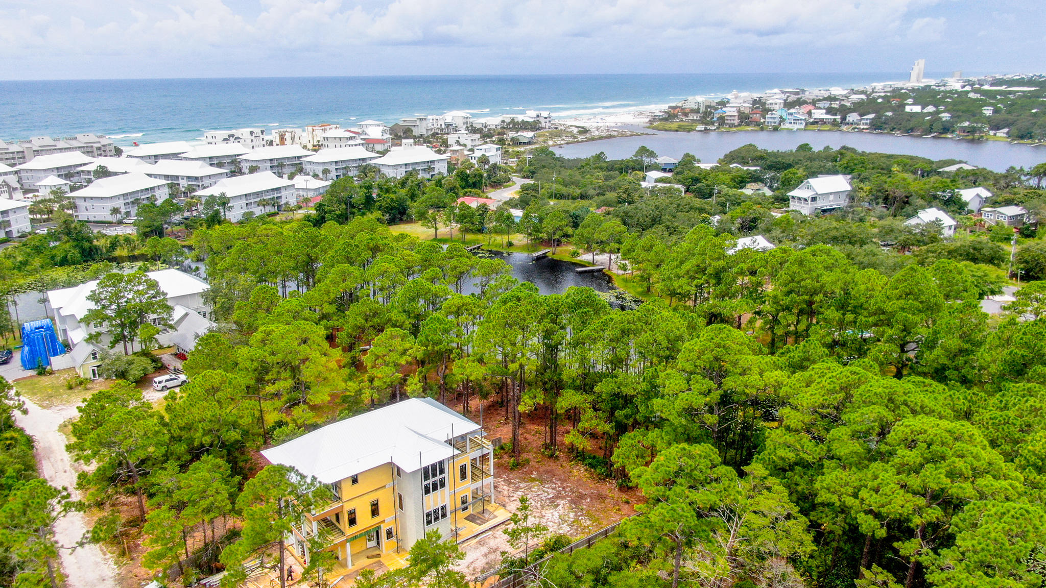 EASTERN LAKE ESTATES - Residential