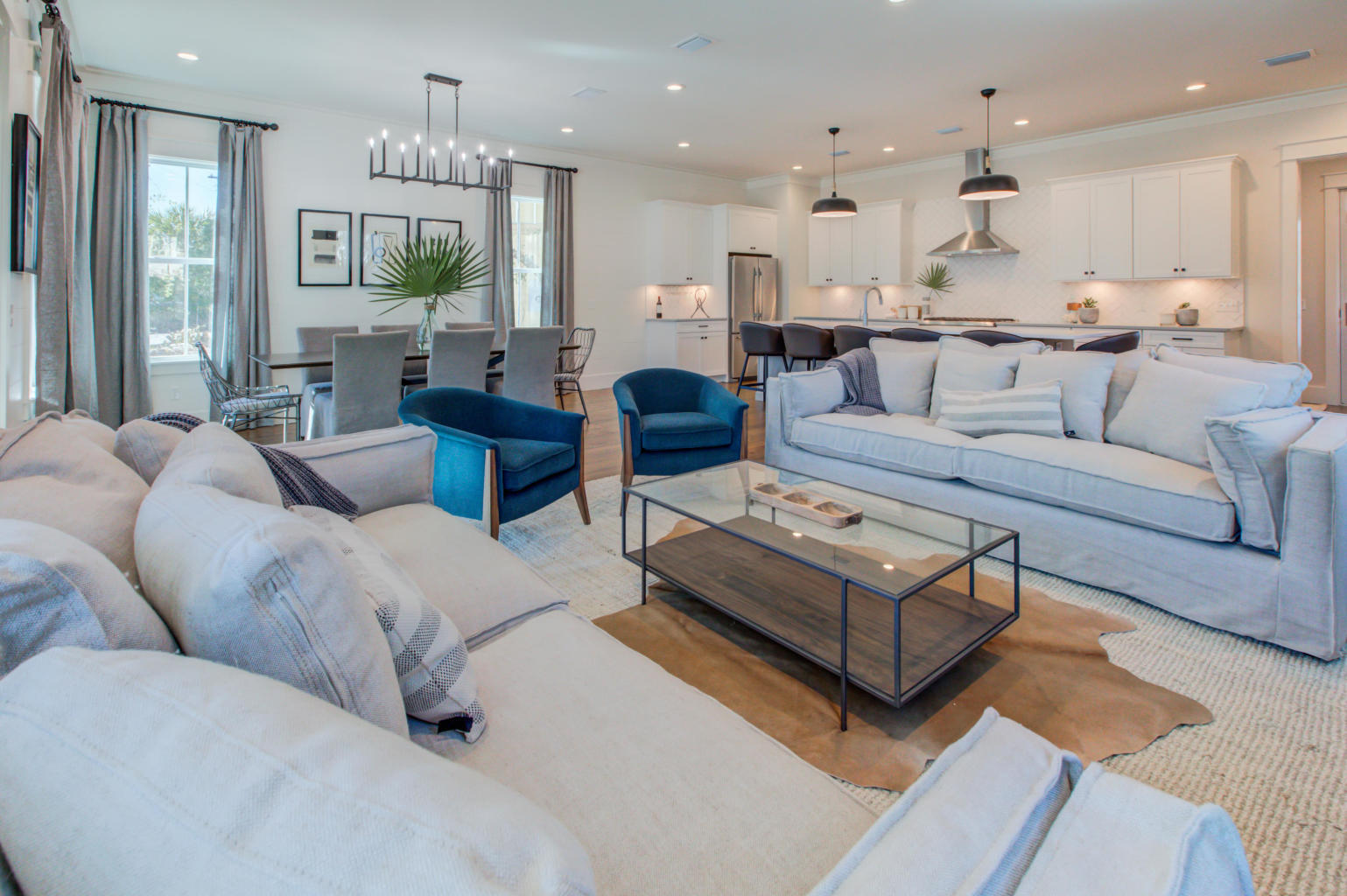 EASTERN LAKE ESTATES - Residential