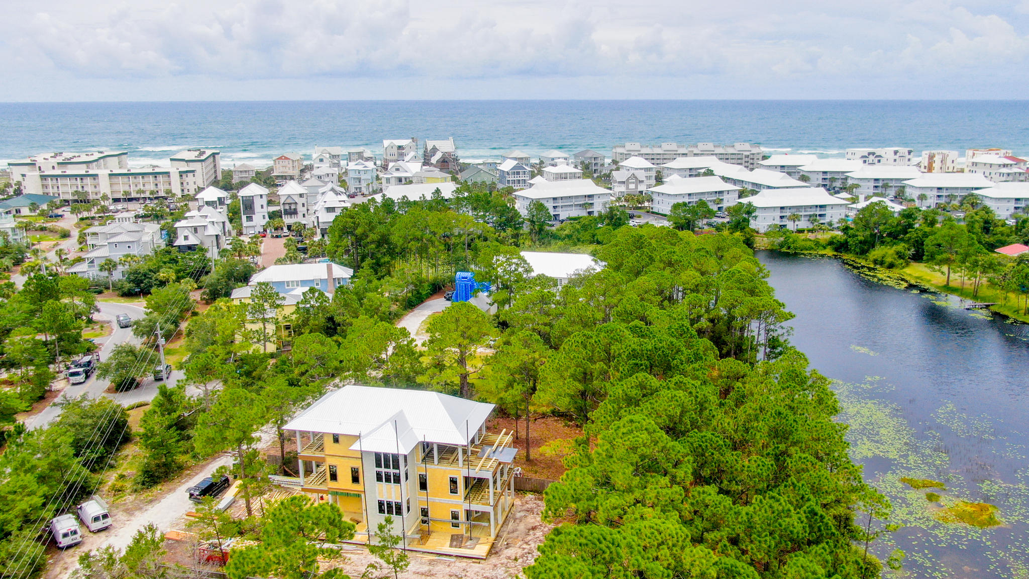 EASTERN LAKE ESTATES - Residential