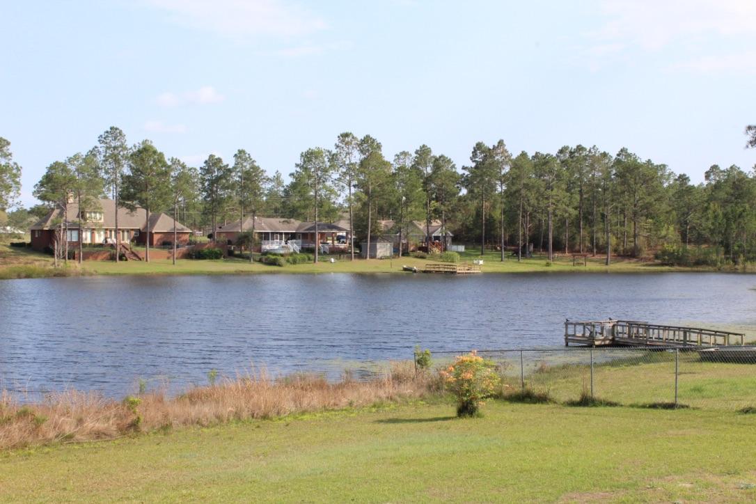 TEN LAKE ESTATES UNIT 4 - Residential