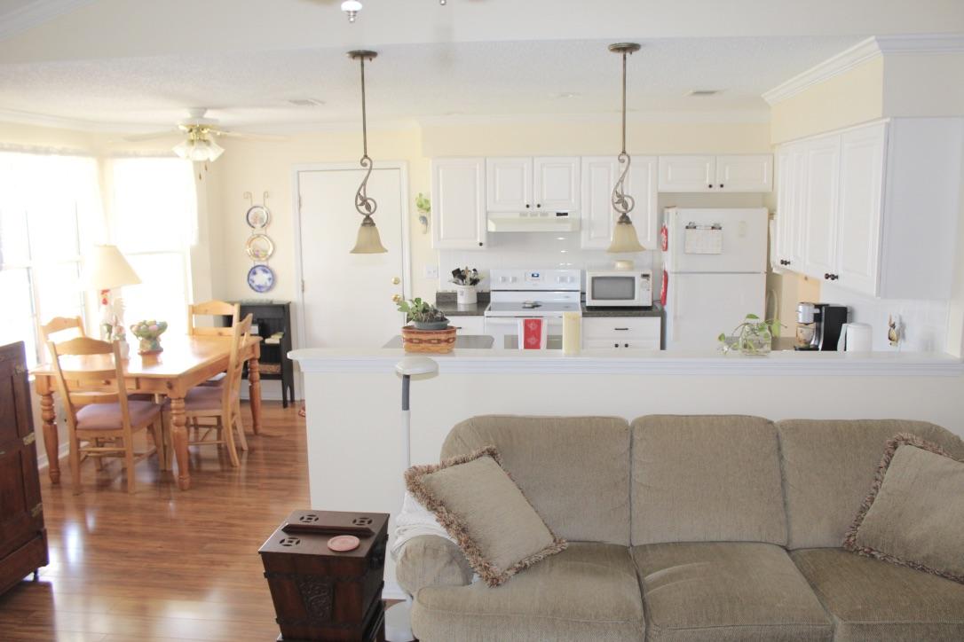 TEN LAKE ESTATES UNIT 4 - Residential