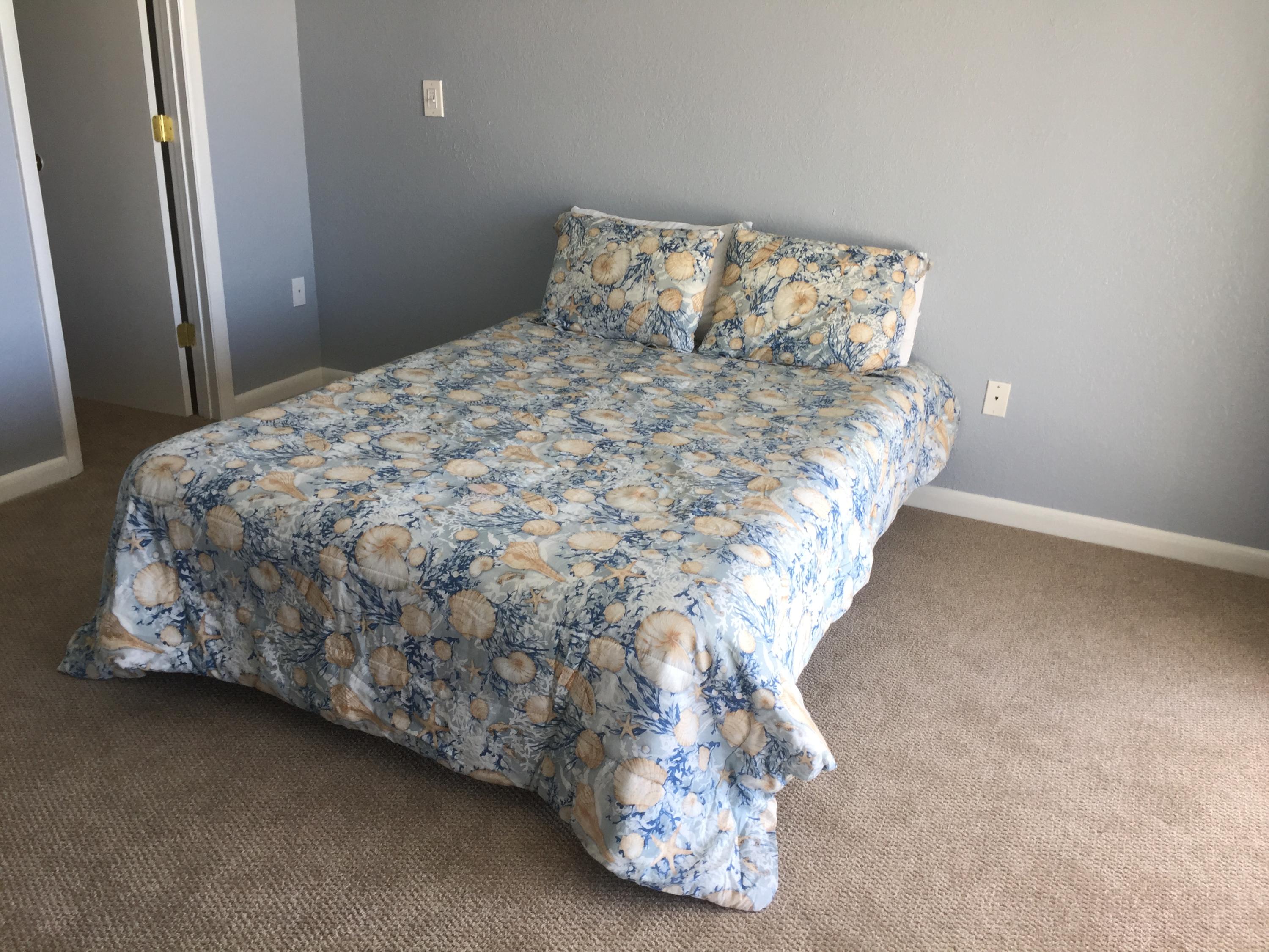 CHANNEL MARKER II - Residential