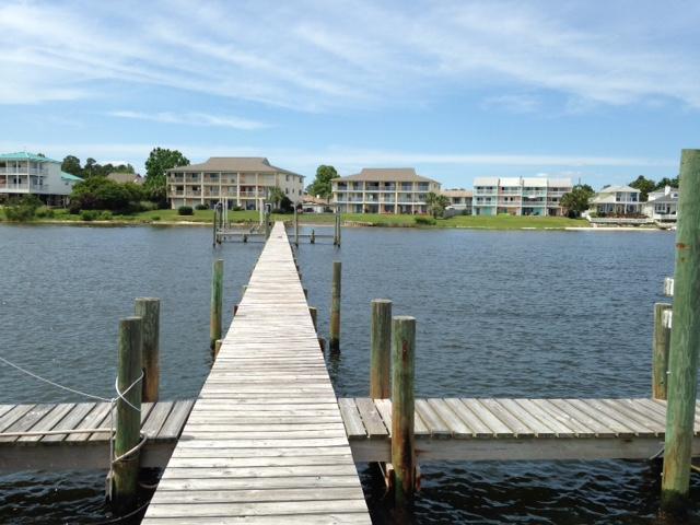 CHANNEL MARKER II - Residential