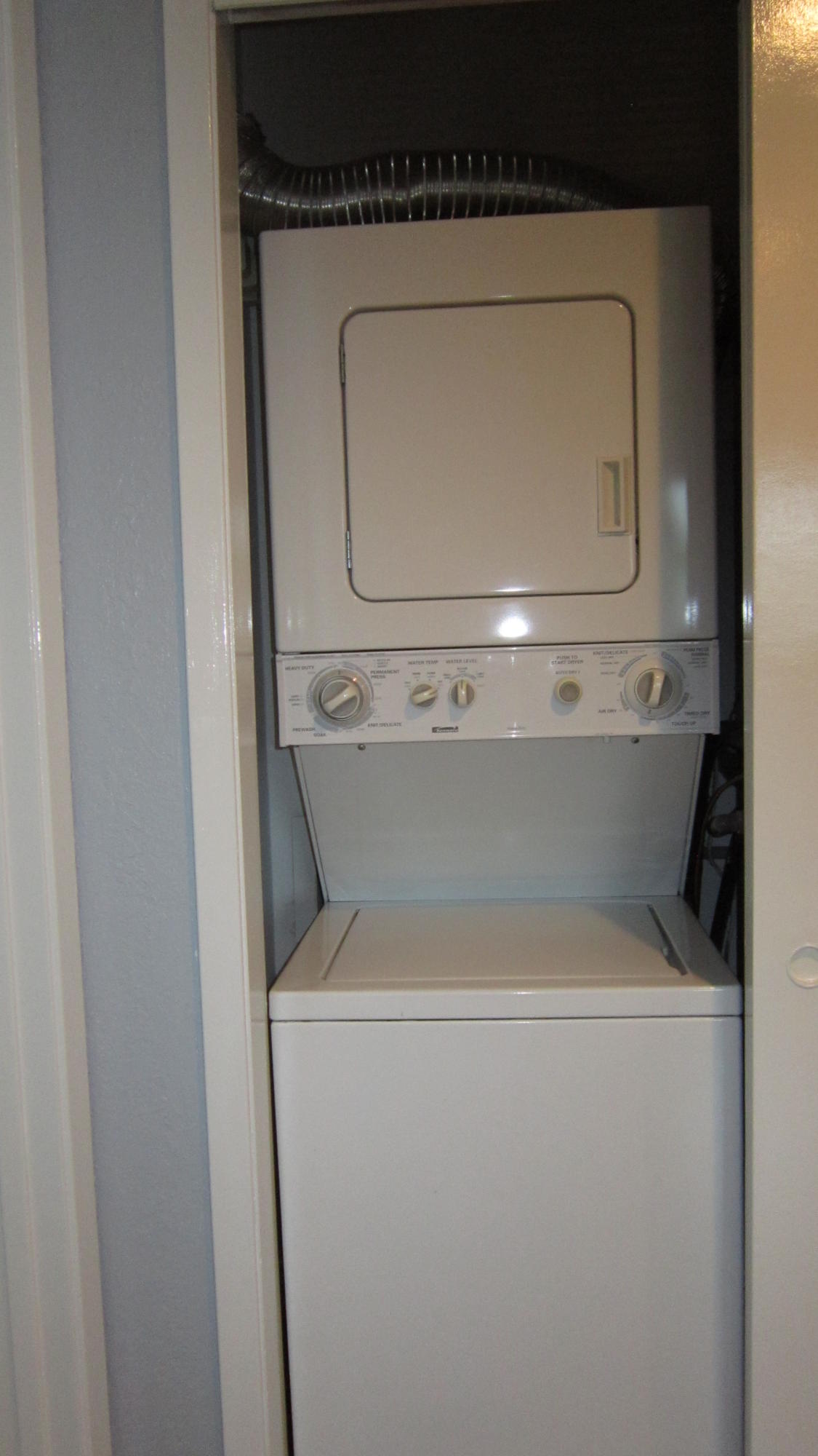 CHANNEL MARKER II - Residential