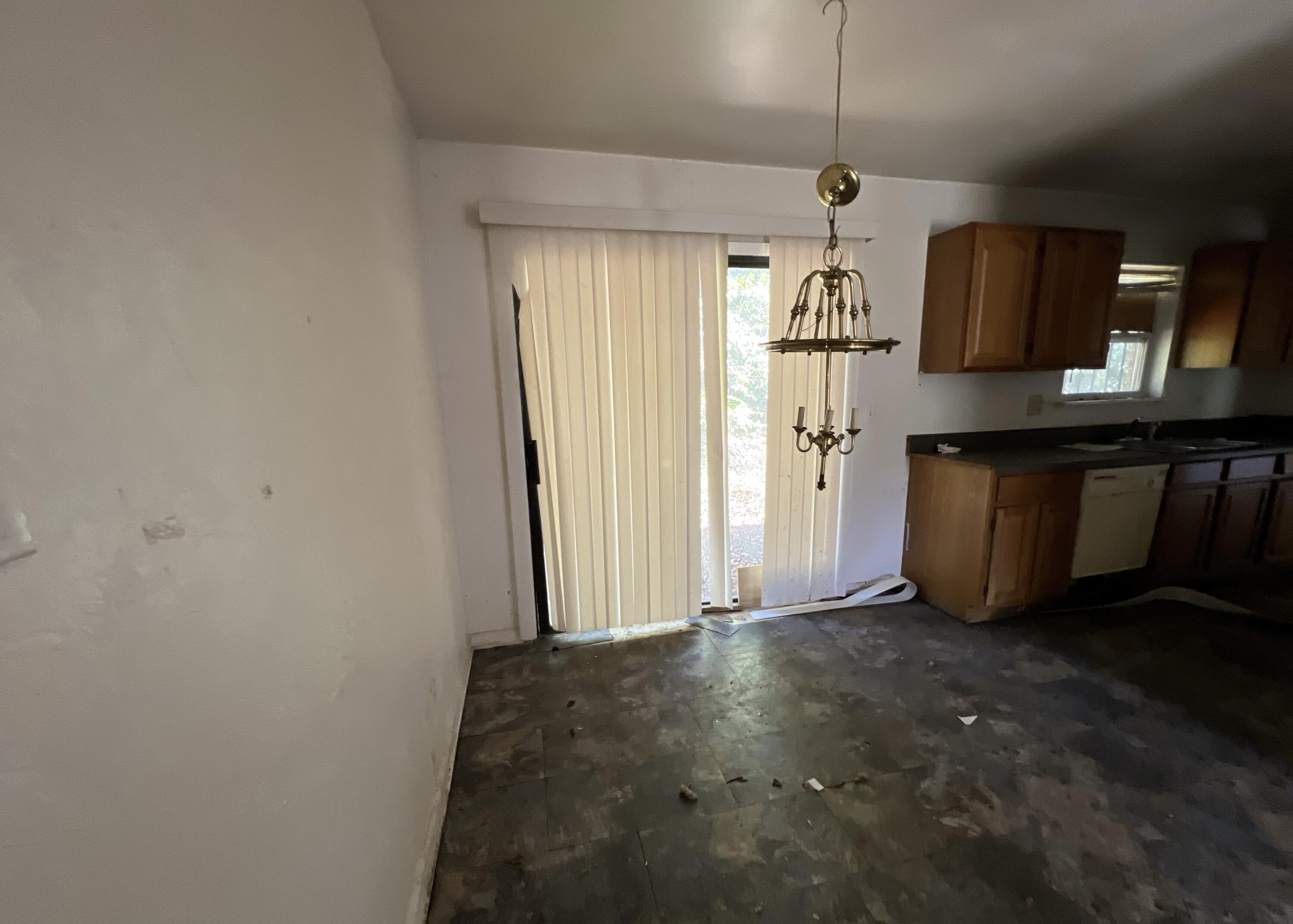 MONTCLAIR - Residential