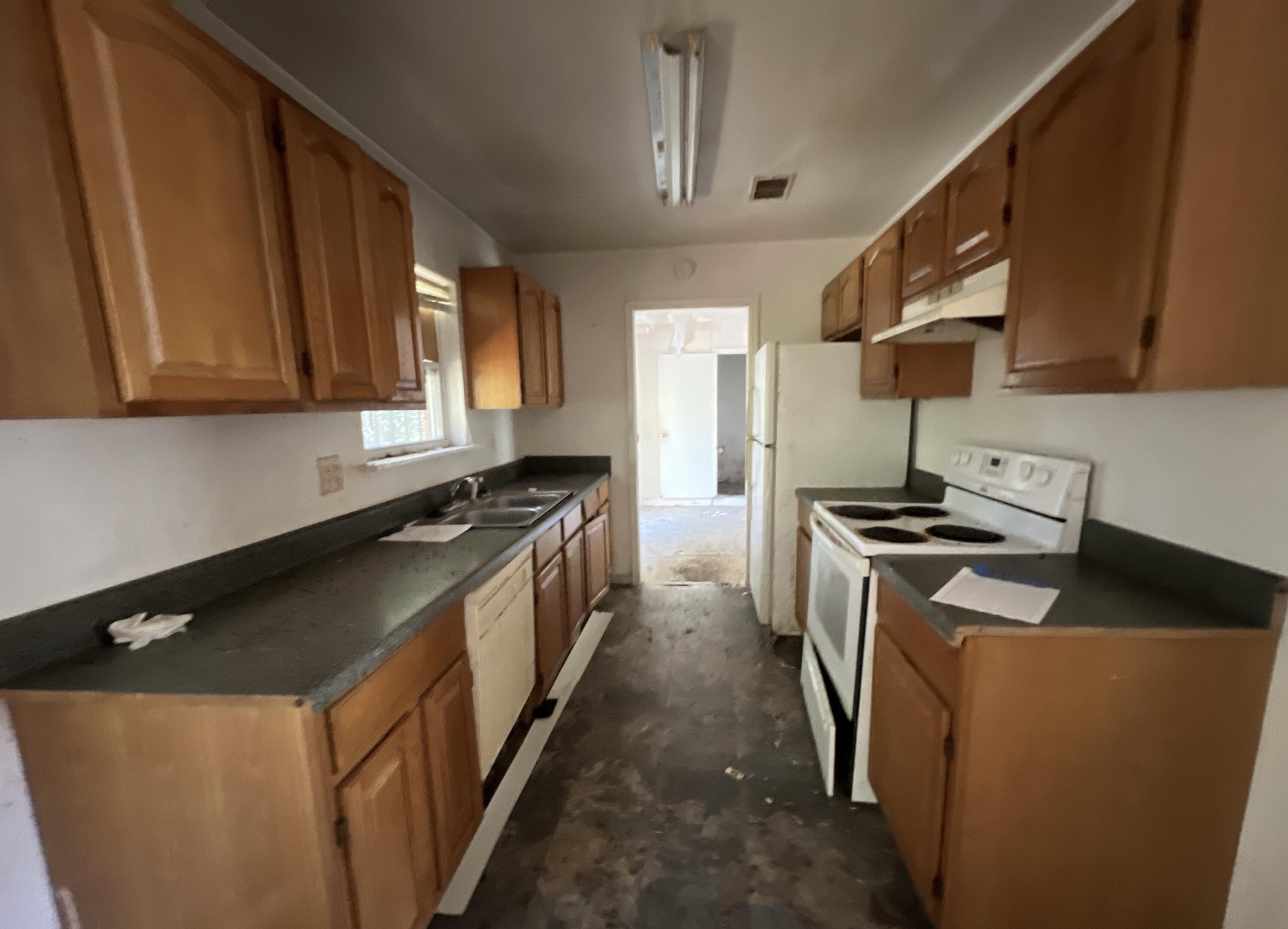 MONTCLAIR - Residential