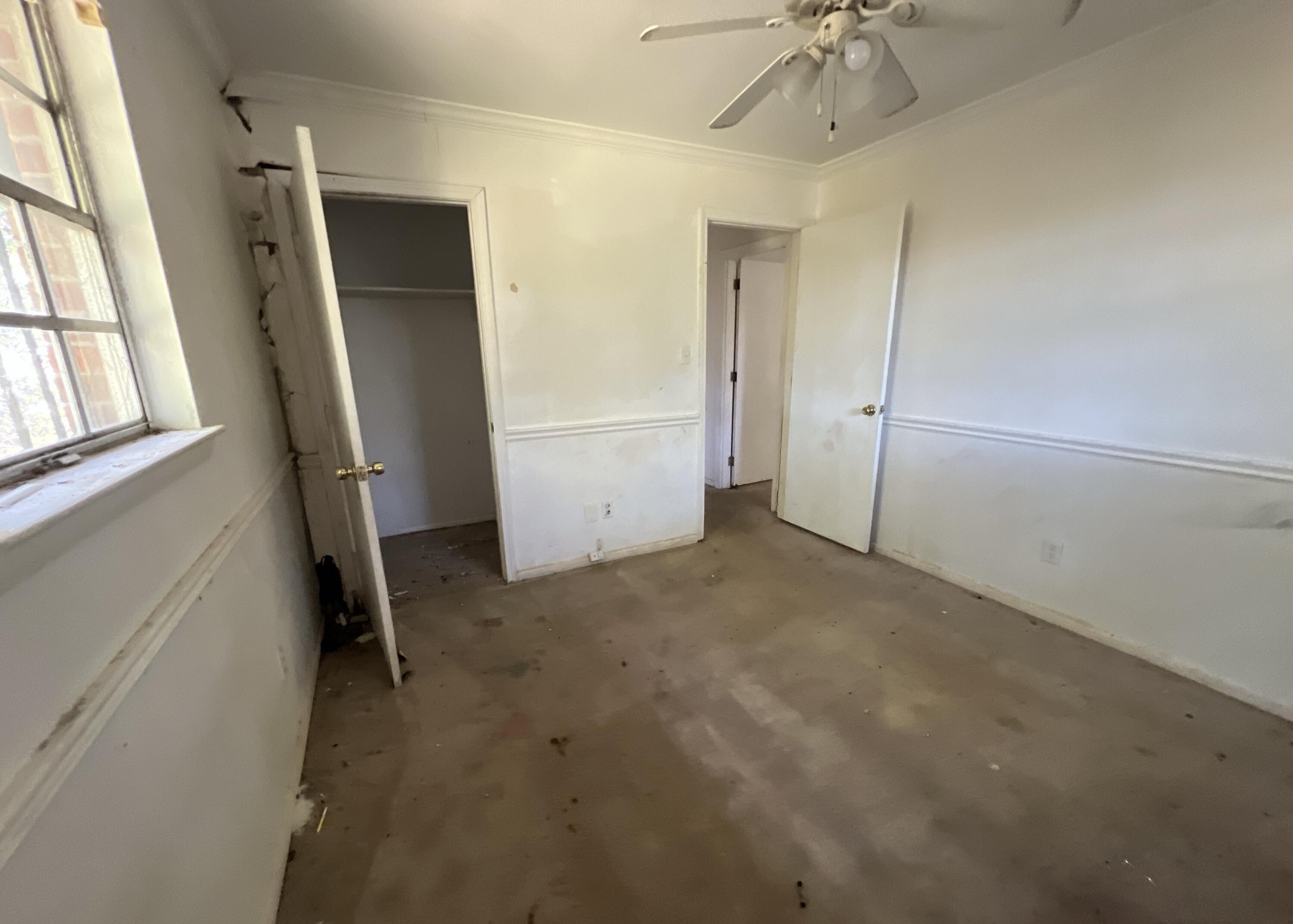 MONTCLAIR - Residential