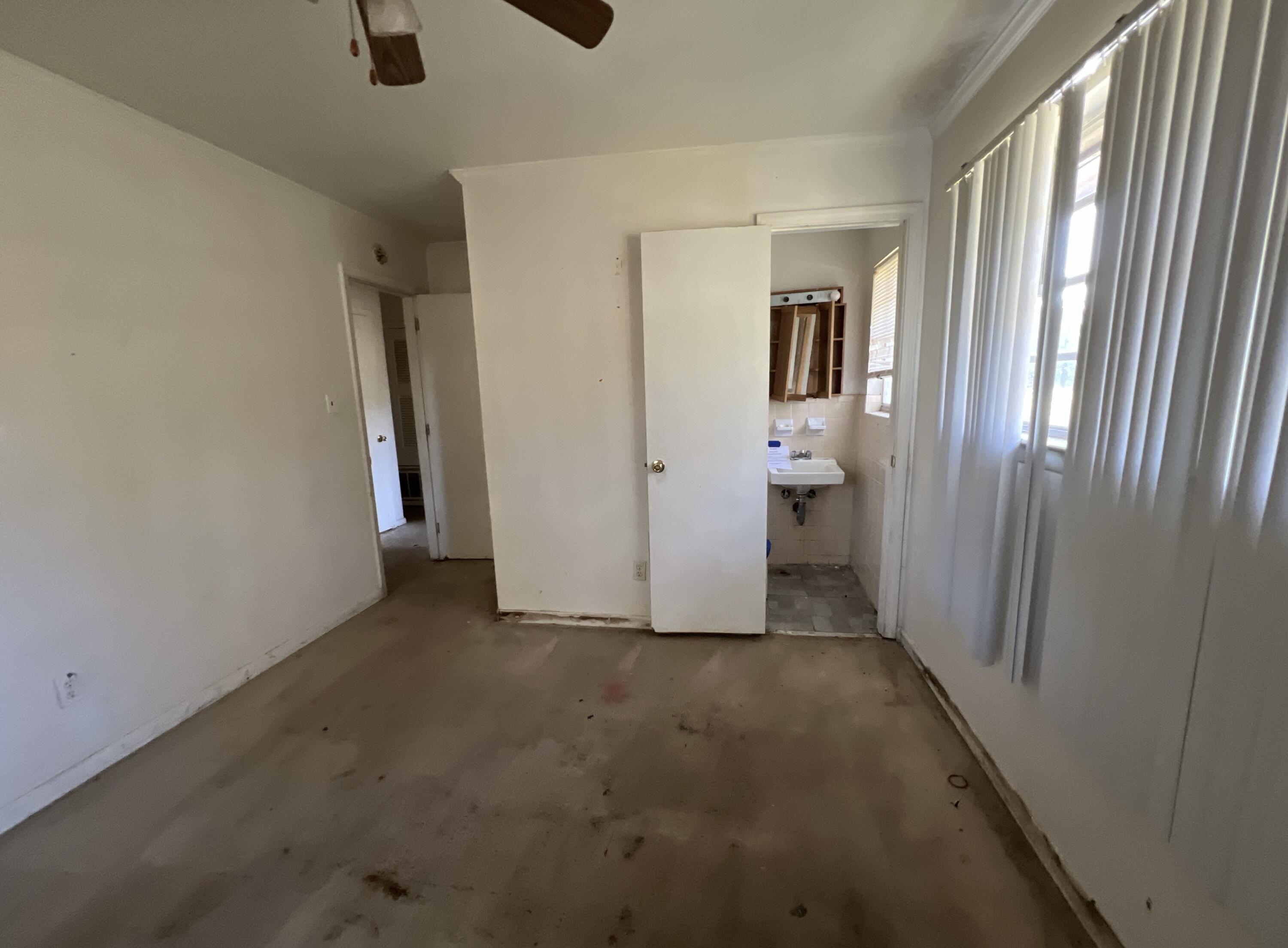 MONTCLAIR - Residential