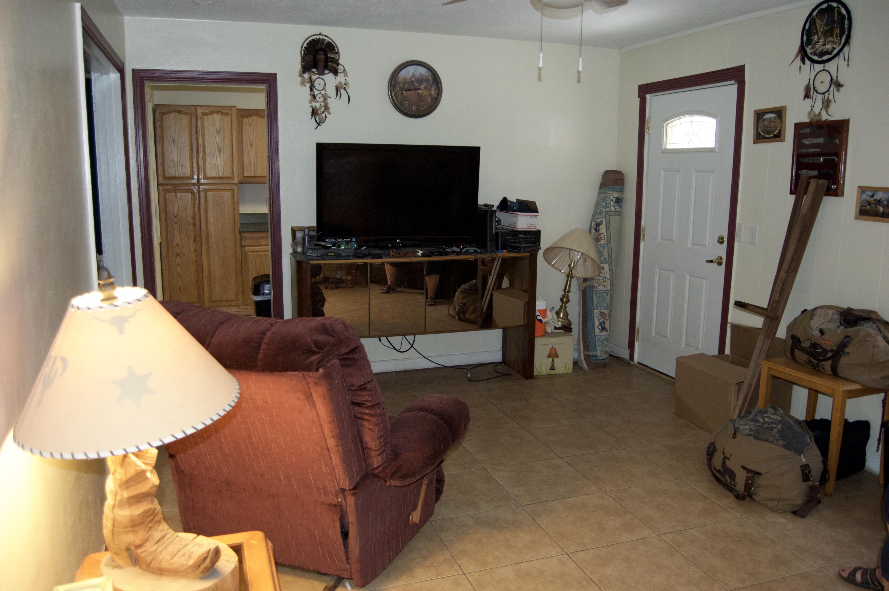 ELLIOTTS POINT - Residential