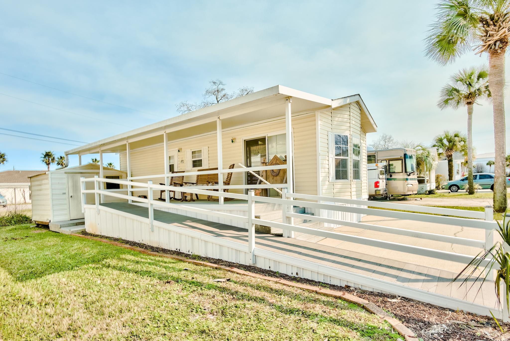 FOX RUN - Residential